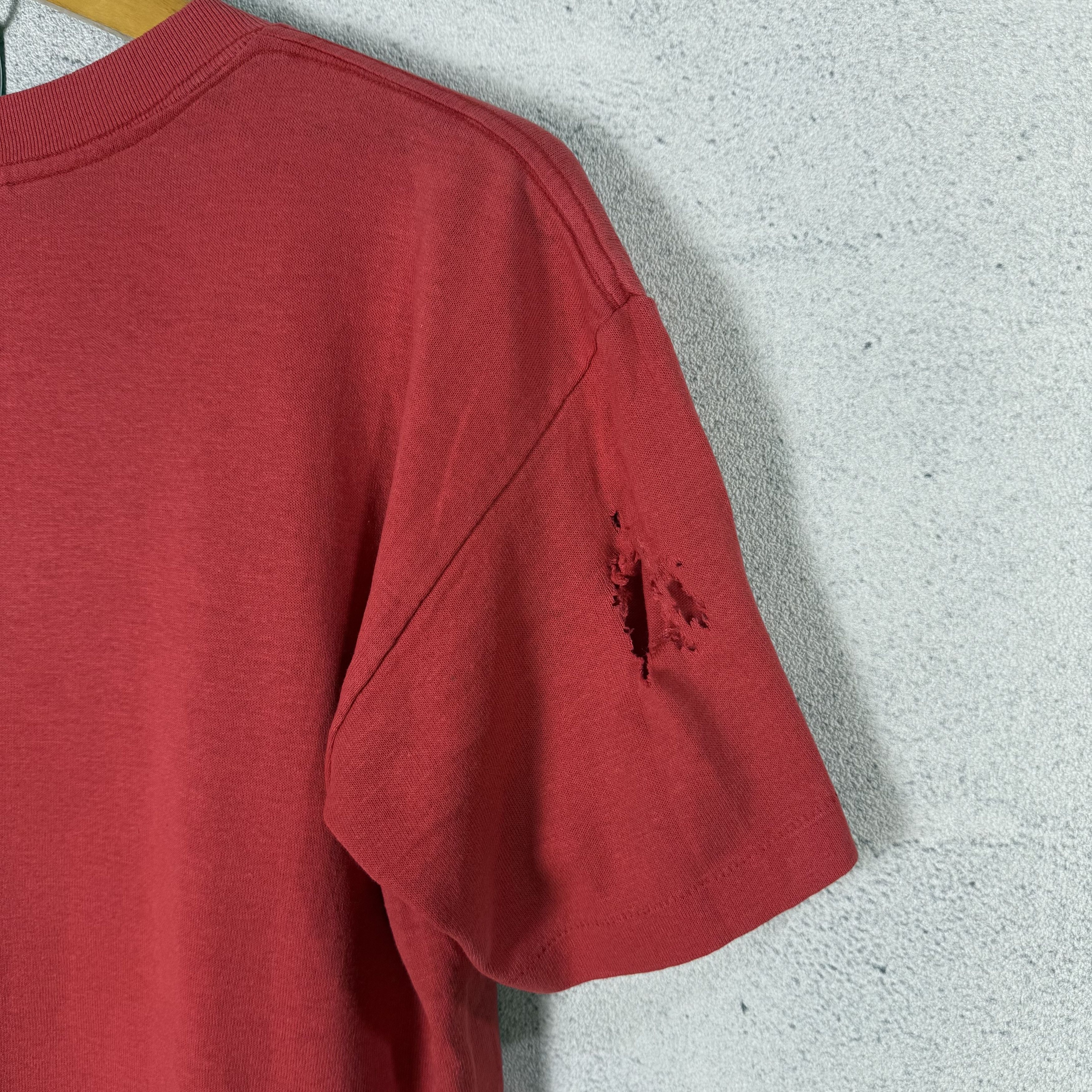 Nike Vintage 80s Nike Distressed Tshirt Size US M / EU 48-50 / 2 - 5 Thumbnail