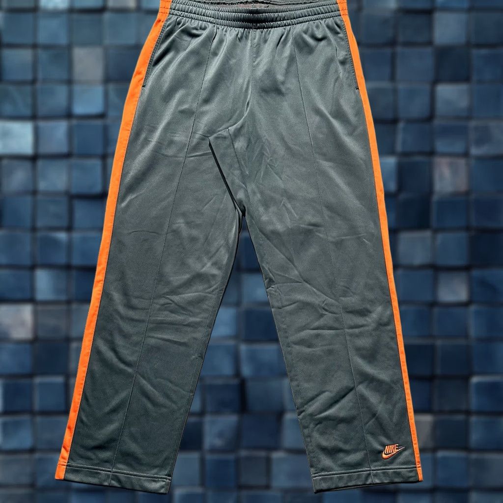 Nike VINTAGE Nike Track Pants Mens Large Gray Polyester Straight Relaxed Fit Swoosh Air Force Falcons Football Size US 33 - 1 Thumbnail