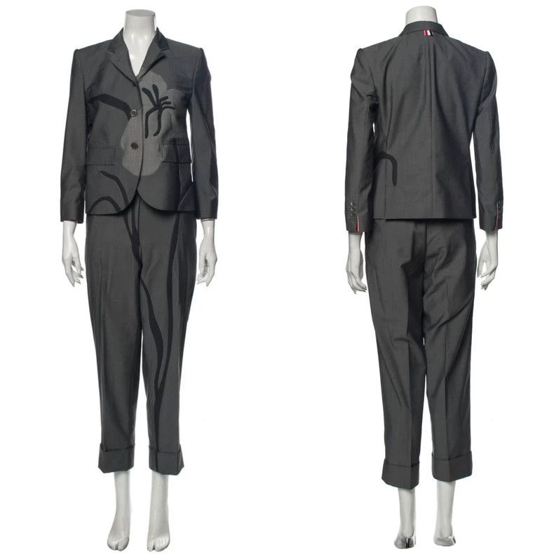 Thom Browne Thom Browne Size 2 Suit 2503-Nextarrow Size M / US 6-8 / IT 42-44 - 1 Thumbnail