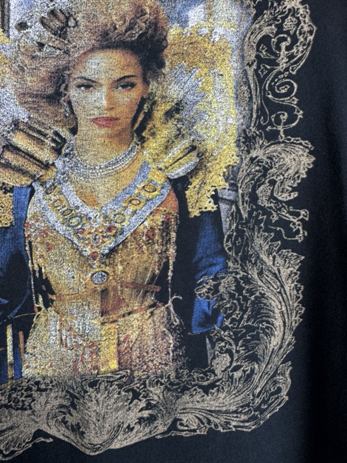 Beyonce Vintage Beyonce The Mrs. Carter Show T-shirt Size US L / EU 52-54 / 3 - 12 Thumbnail