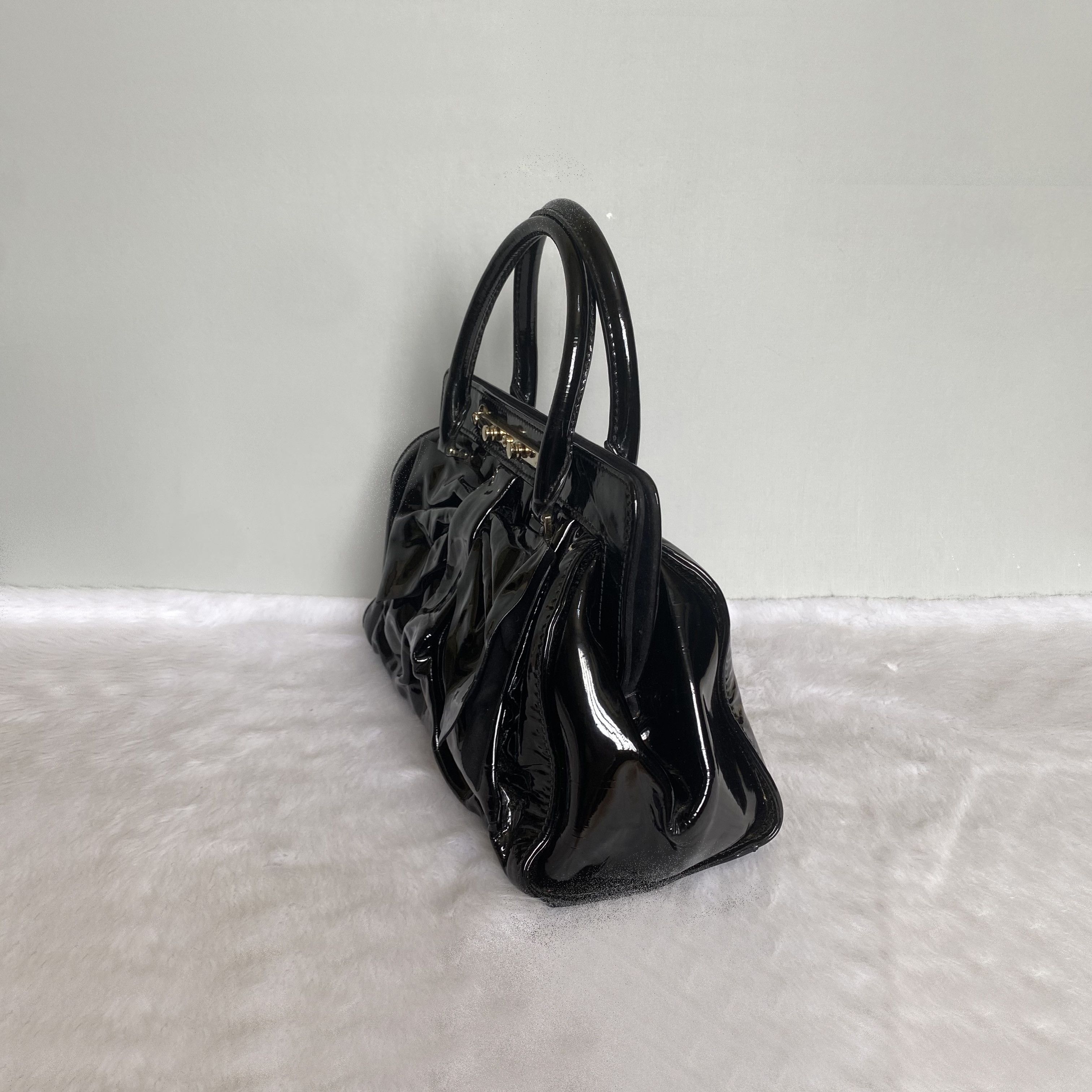 Valentino × Vintage Vintage Black Bow Patent Leather Top Handle Satchel Bag Size ONE SIZE - 4 Thumbnail