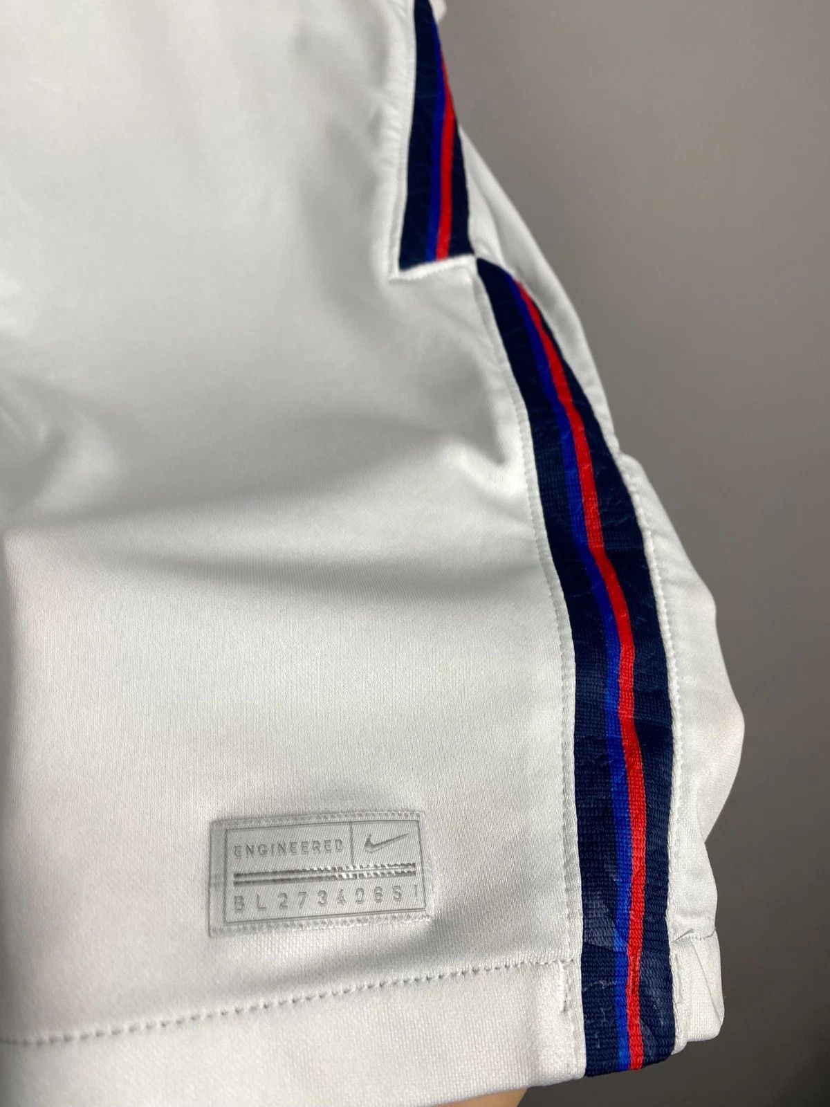 Nike Nike England National Team 2020-2021 Home Football Jersey Size US L / EU 52-54 / 3 - 2 Thumbnail