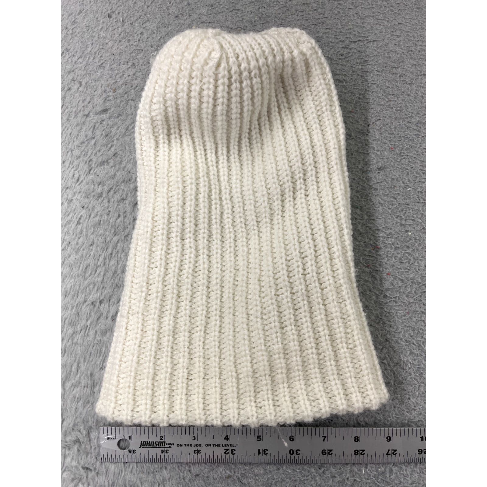 Vintage Beanie Toque Hat Women One Size White Acrylic Knit Winter Ski Womens Size ONE SIZE - 4 Thumbnail