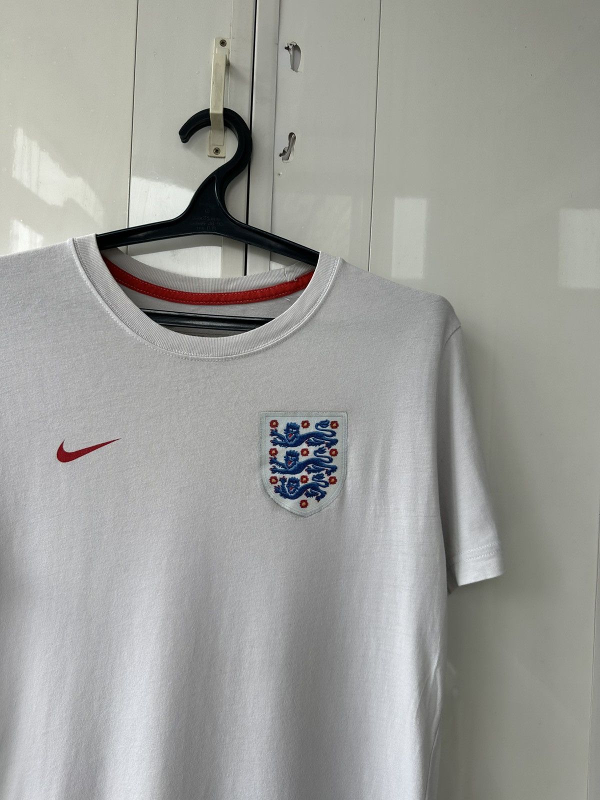Nike Vintage Nike England T-shirt Soccer Jersey Size US L / EU 52-54 / 3 - 4 Thumbnail
