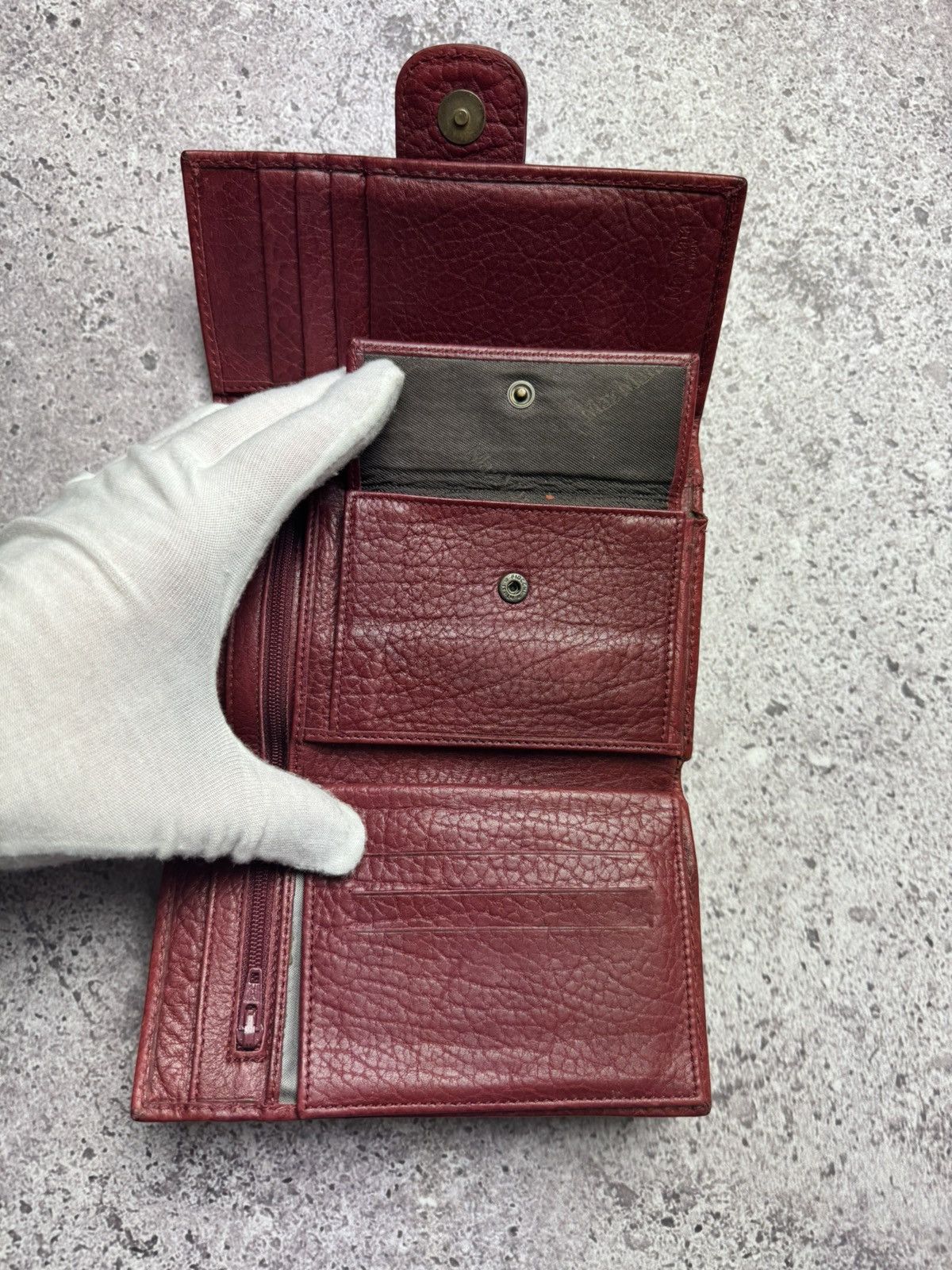 Hysteric Glamour × Vintage Max Mara Wallet Red Leather Vintage Size ONE SIZE - 15 Thumbnail