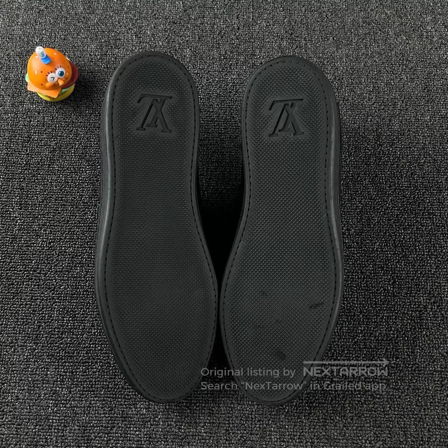 Louis Vuitton Black Low. Size US 9.5 / EU 42-43 - 6 Thumbnail