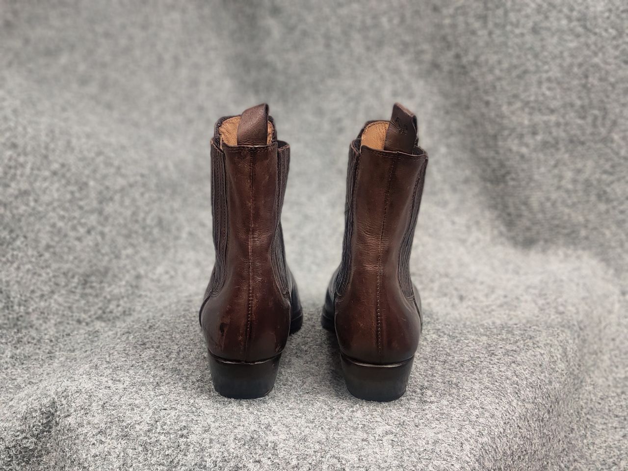 Elia Maurizi Elia Maurizi Design Leather western chelsea ankle Boots Size US 9 / IT 39 - 12 Thumbnail