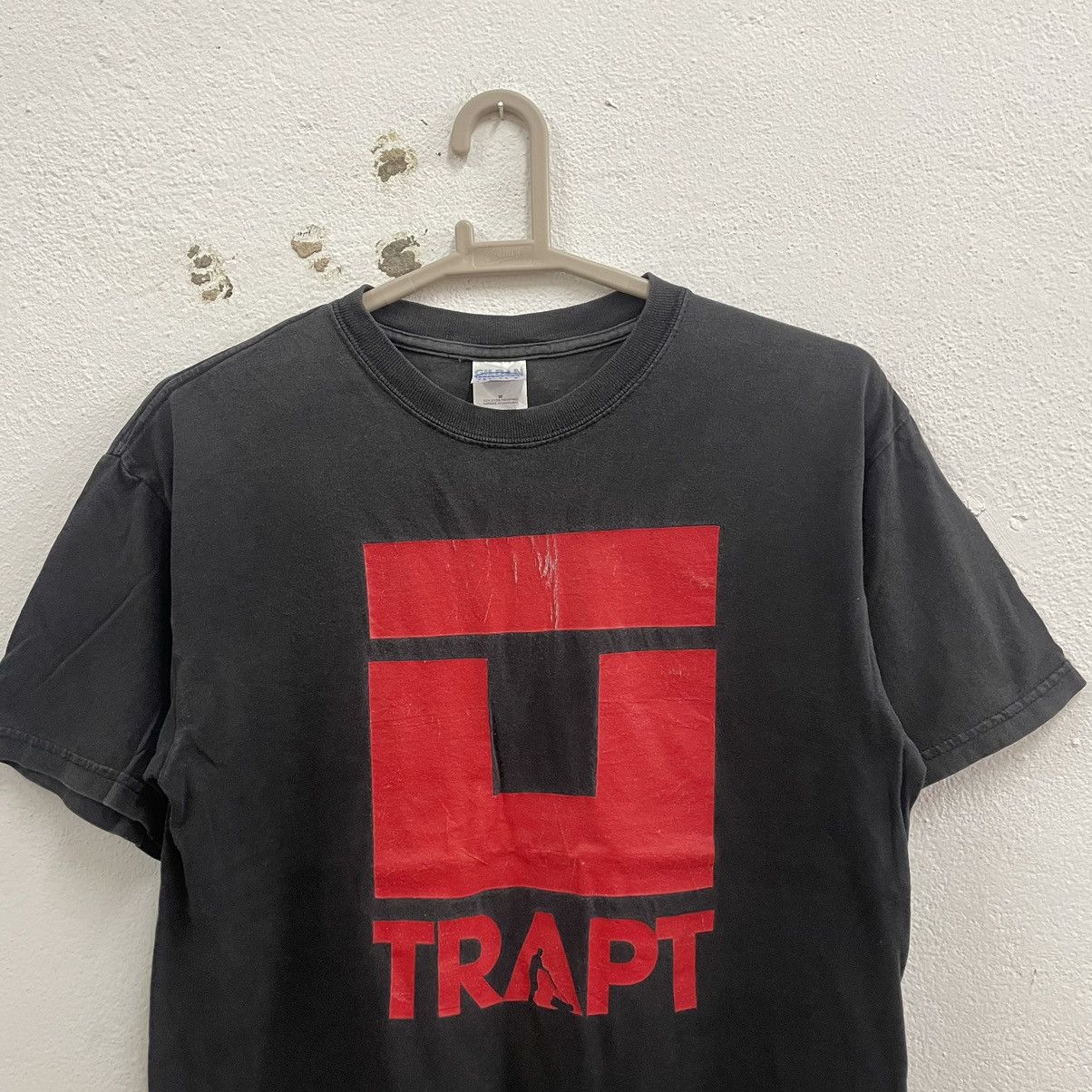 Band Tees × Vintage 🔥Vintage Y2K TRAPT Alternative Emo Rock Band Promo Tee Size US M / EU 48-50 / 2 - 3 Thumbnail