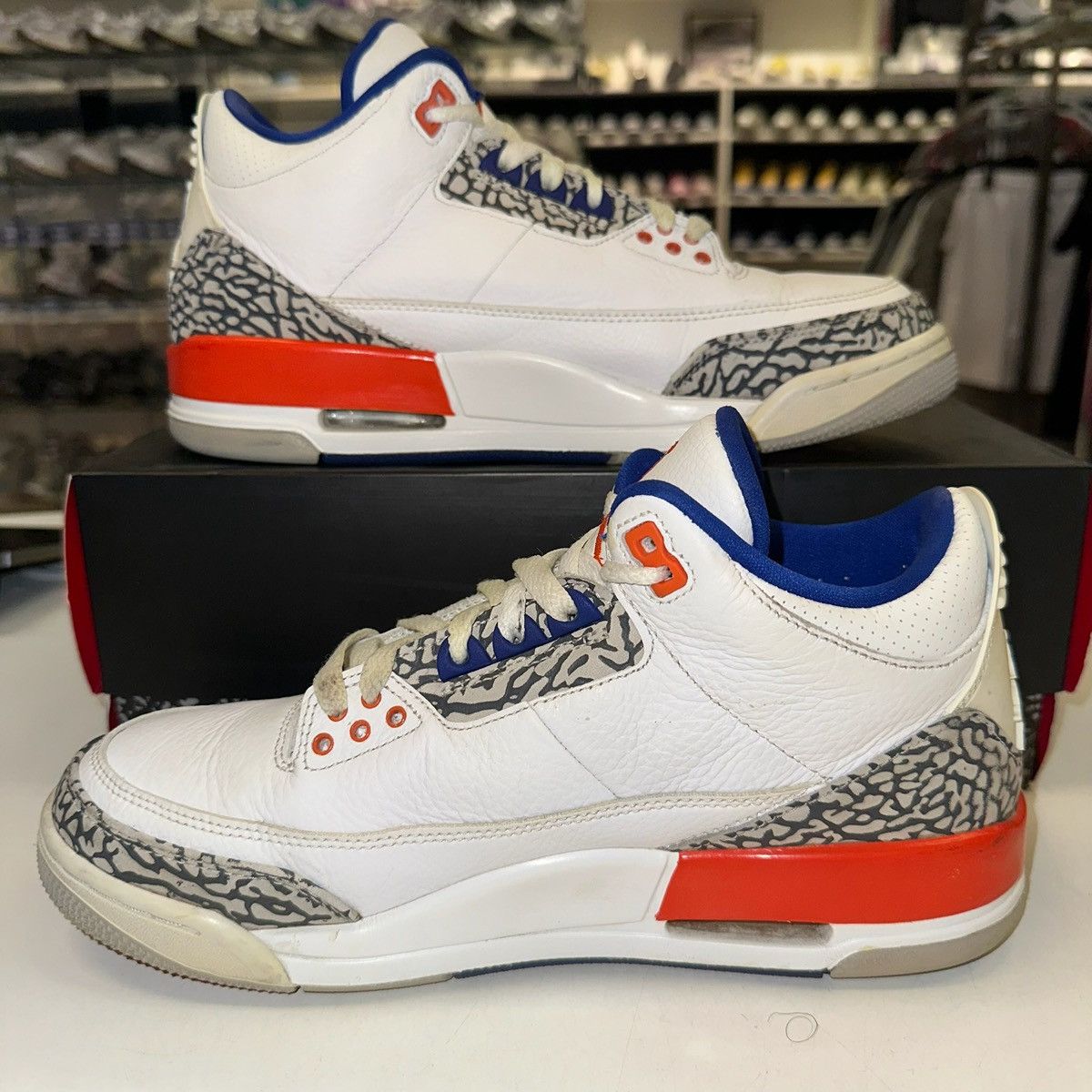 Jordan Brand × Nike Size 8.5 - Air Jordan 3 Retro Knicks 136064-148 Size US 8.5 / EU 41-42 - 2 Thumbnail