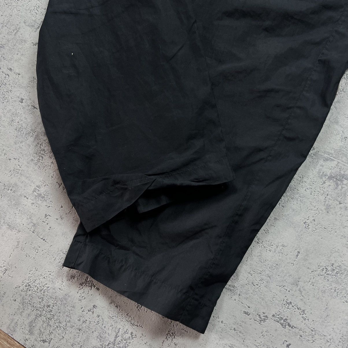 Nike 90s NIKE SWOOSH VINTAGE PARACHUTE Y2K GORPCORE RETRO PANTS Size US 32 / EU 48 - 9 Thumbnail