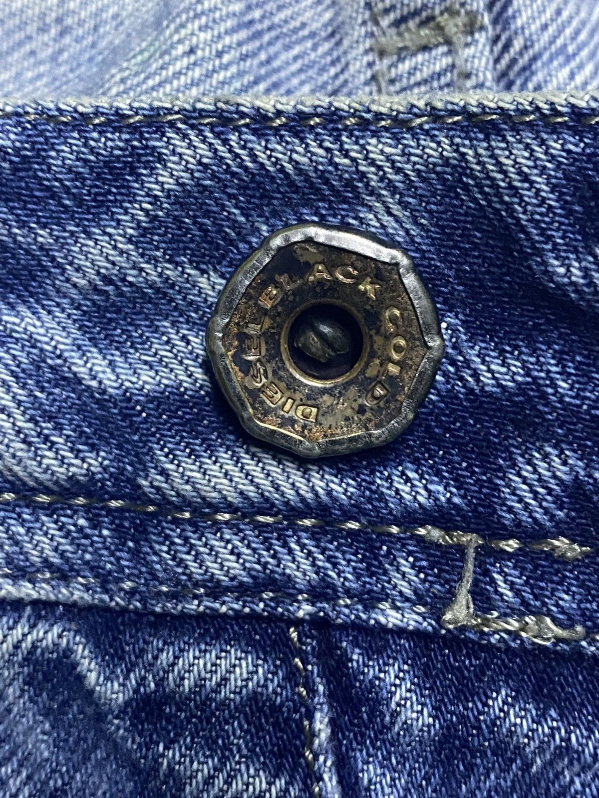 Diesel Black Gold Vintage Diesel Black Gold Selvedge Distressed Slim Jeans Size US 32 / EU 48 - 15 Thumbnail