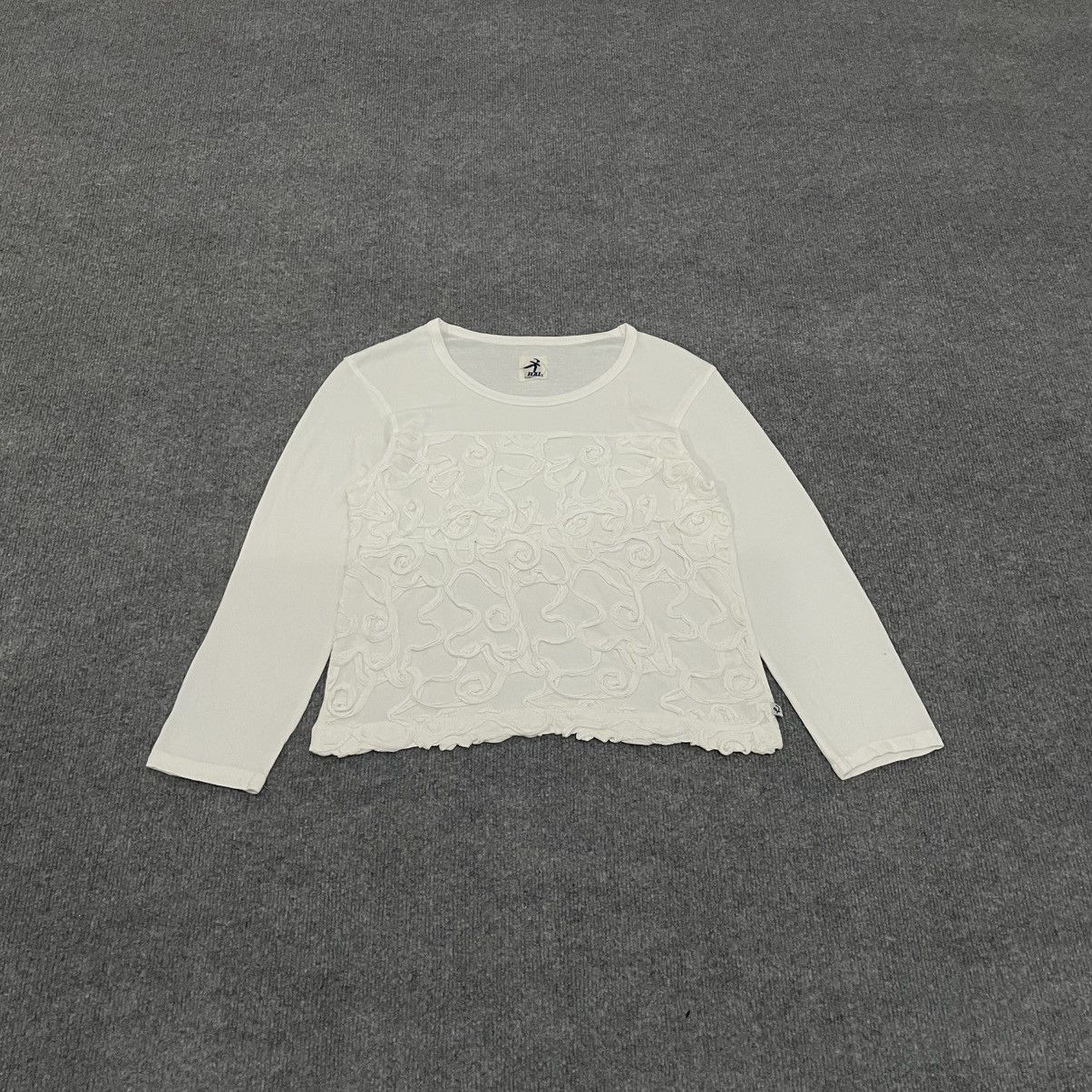 Issey Miyake Hai by Issey Miyake White Lace Embroidery LS Crop Top Size M / US 6-8 / IT 42-44 - 1 Thumbnail
