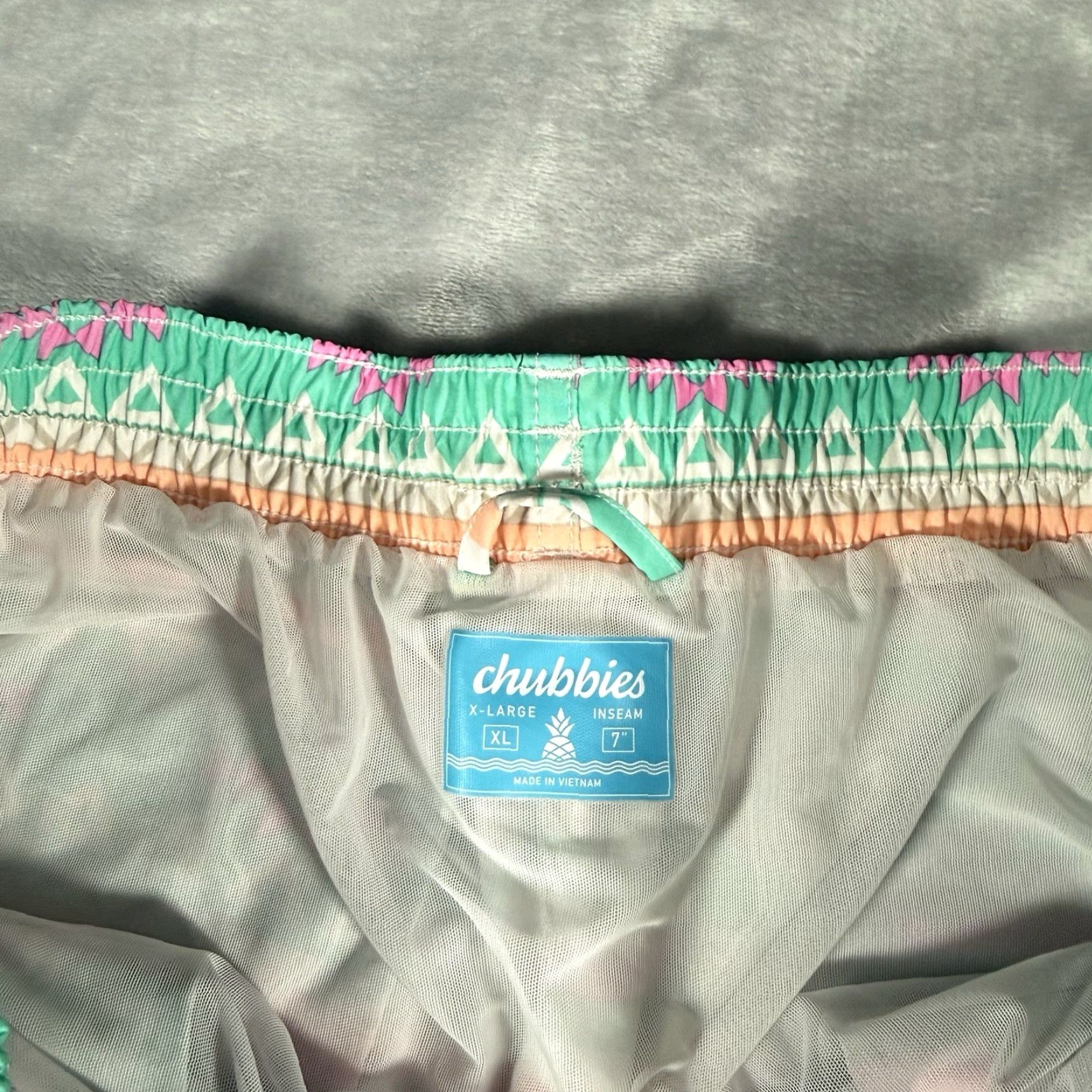 Chubbies Chubbies Swim Shorts Mens XL 7” Geometric Beach Multicolor Pattern Webbing Drawstring Lined Size US 36 / EU 52 - 3 Thumbnail