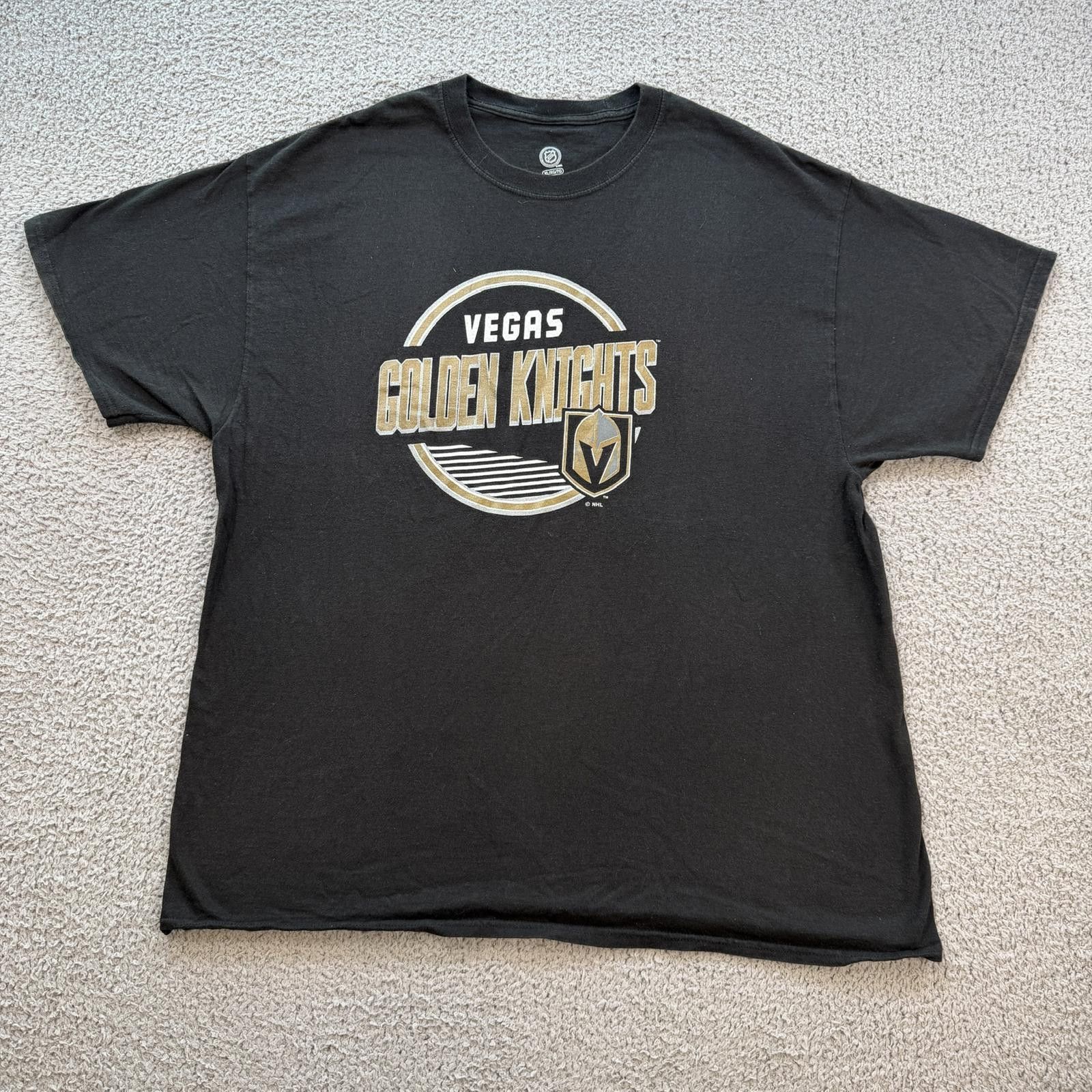 NHL Vegas Golden Knights NHL Hockey Graphic T Shirt Black XL Size US XL / EU 56 / 4 - 1 Thumbnail