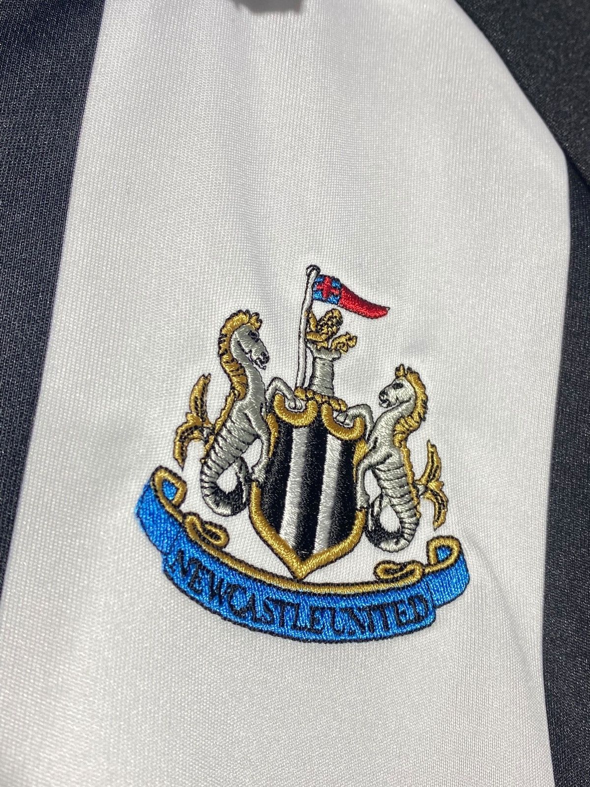 Other Castore Newcastle United 2020/21 Special Edition Jersey Size US L / EU 52-54 / 3 - 5 Thumbnail