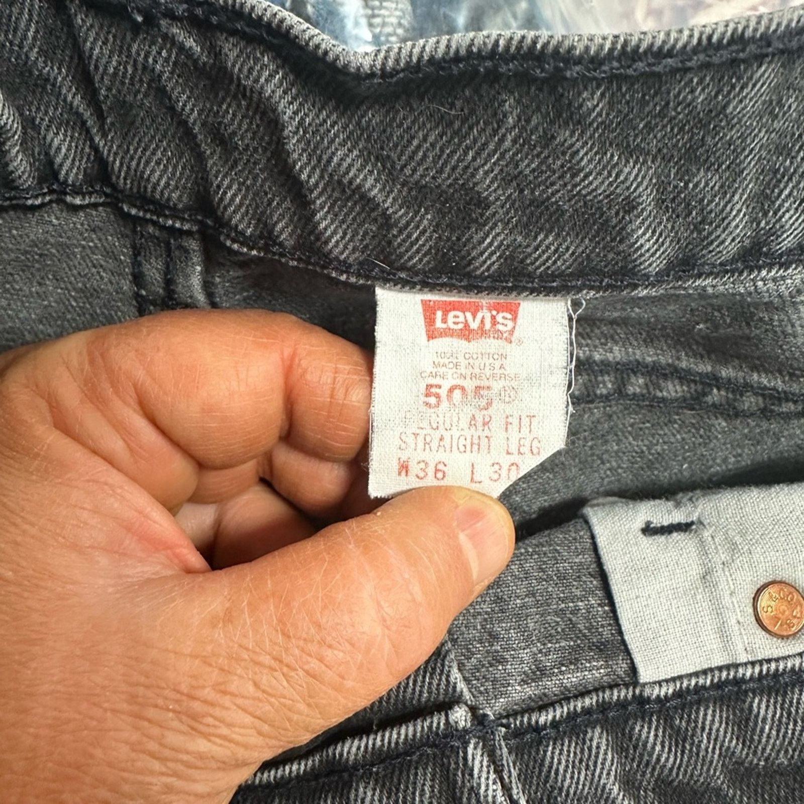 Levi's Levi's Vintage 505 Black Straight-Leg Jeans with Classic Cut Size US 36 / EU 52 - 3 Thumbnail