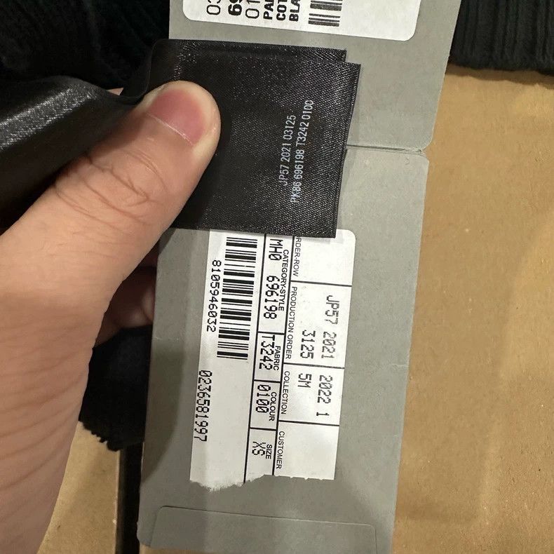 Balenciaga Balenciaga size XS Button-down, straight-leg, floor-length Size US 27 - 7 Thumbnail