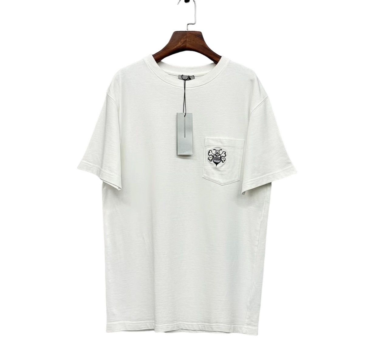 Dior Dior Embroidered Bee Logo Pocket T-Shirt Size M Size US M / EU 48-50 / 2 - 1 Thumbnail