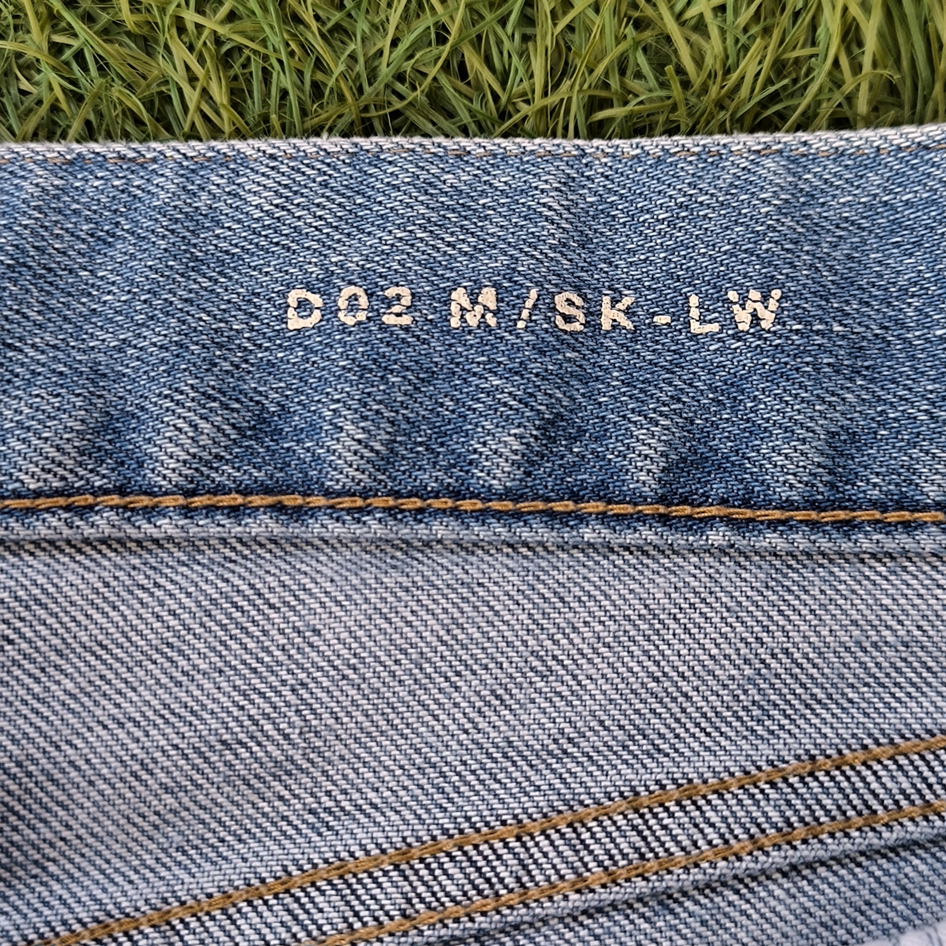 Saint Laurent Paris Saint Laurent Light Wash Distressed Jeans Made in Japan Size US 32 / EU 48 - 7 Thumbnail