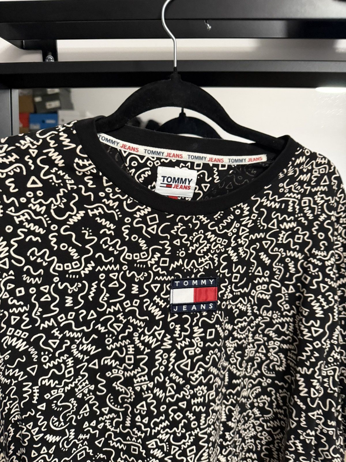 Tommy Hilfiger Tommy jeans r-shiet size L Size US L / EU 52-54 / 3 - 3 Thumbnail