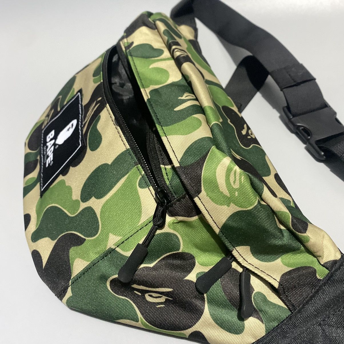 Bape Bape Magazine Waist/Fanny Pack Size ONE SIZE - 6 Thumbnail