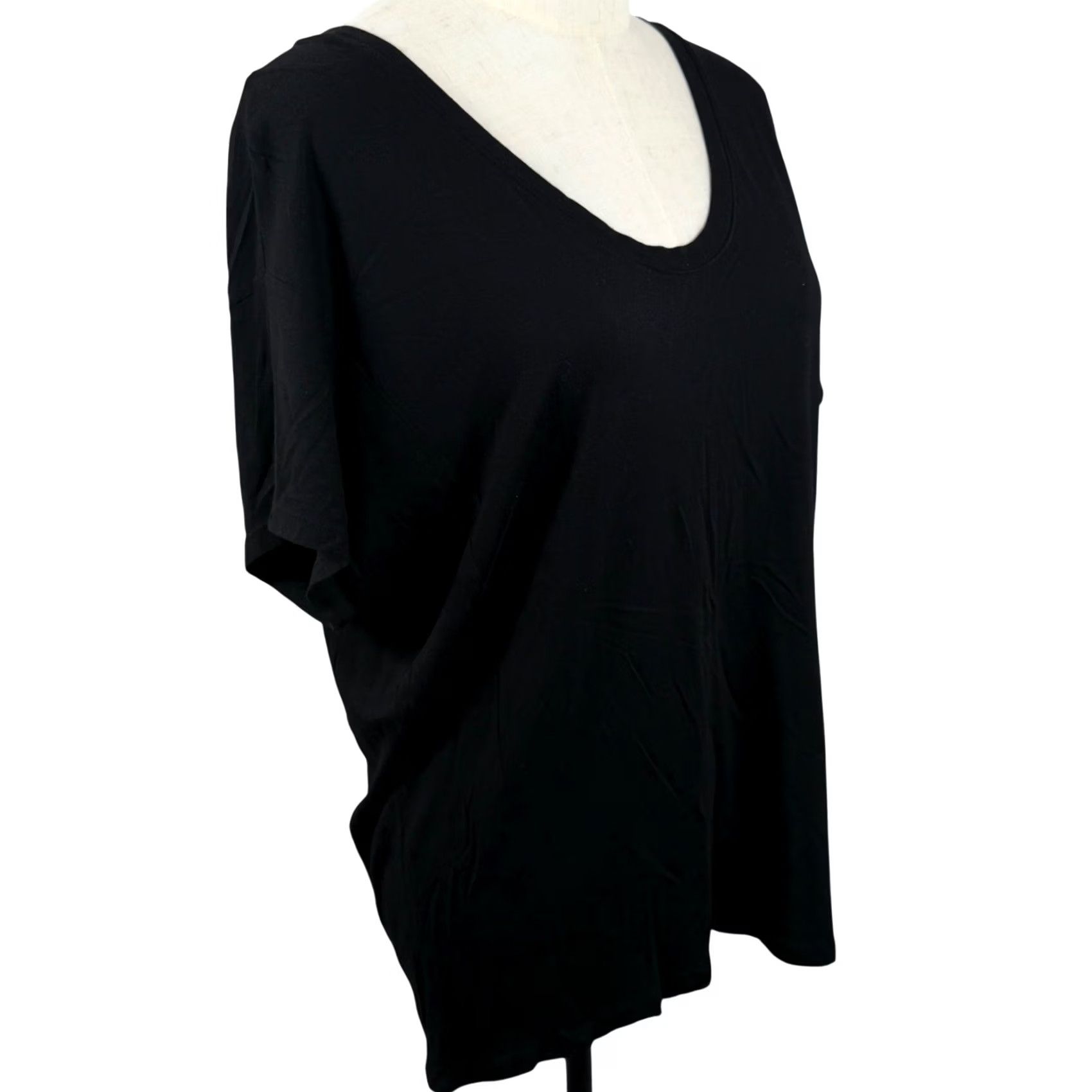 Gap Gap Luxe Scoop Neck T-Shirt Black Relaxed Fit High-Low Hem Basic Tee Ladies S Size S / US 4 / IT 40 - 4 Thumbnail