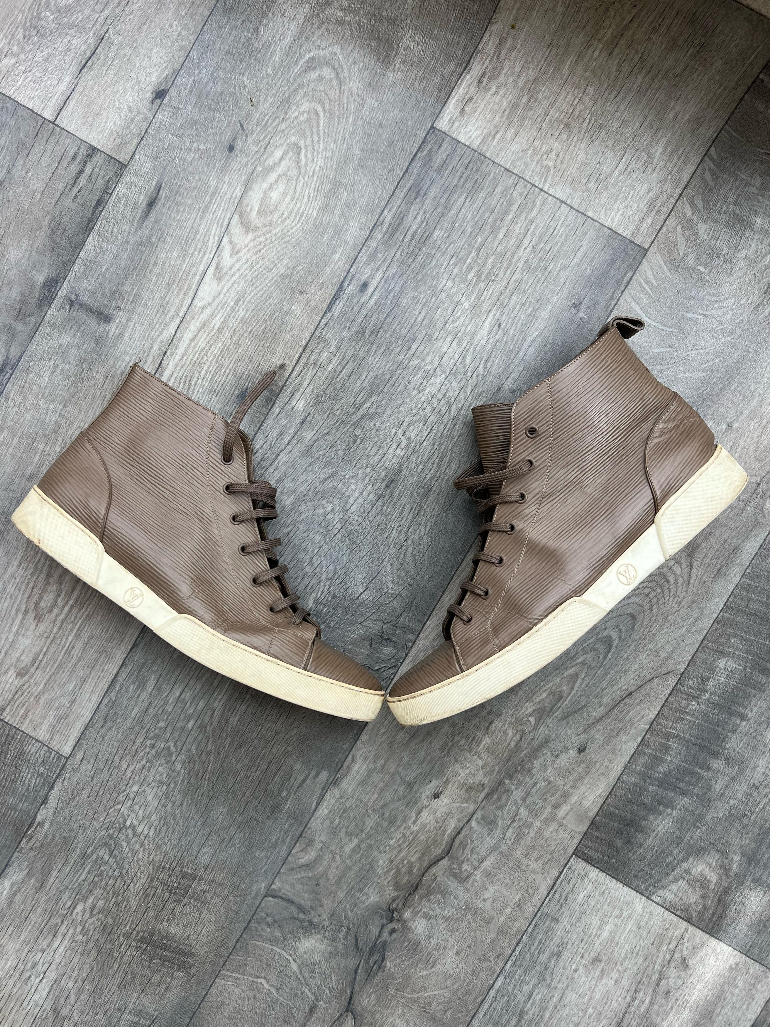 Louis Vuitton Louis Vuitton Size US 12 / EU 45 - 1 Thumbnail