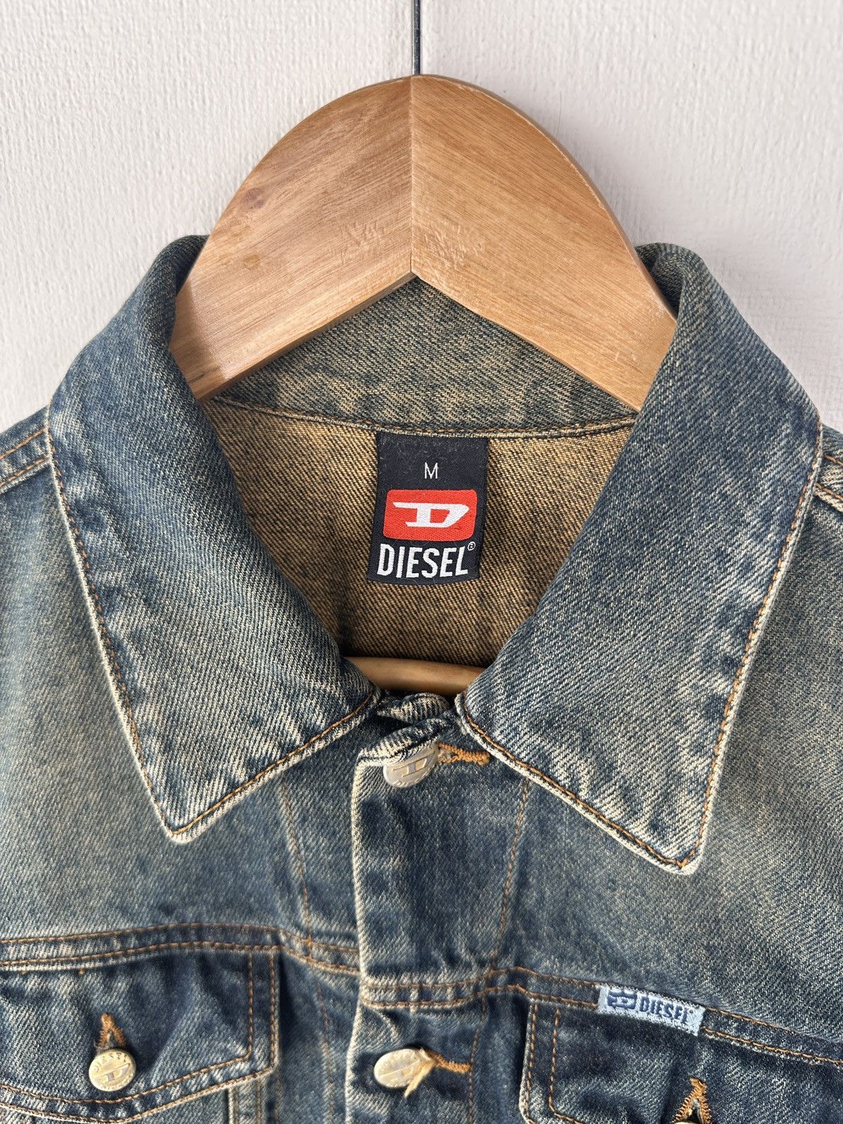 Diesel Vintage Y2K DIESEL Denim Jacket Women’s size M Size M / US 6-8 / IT 42-44 - 2 Thumbnail