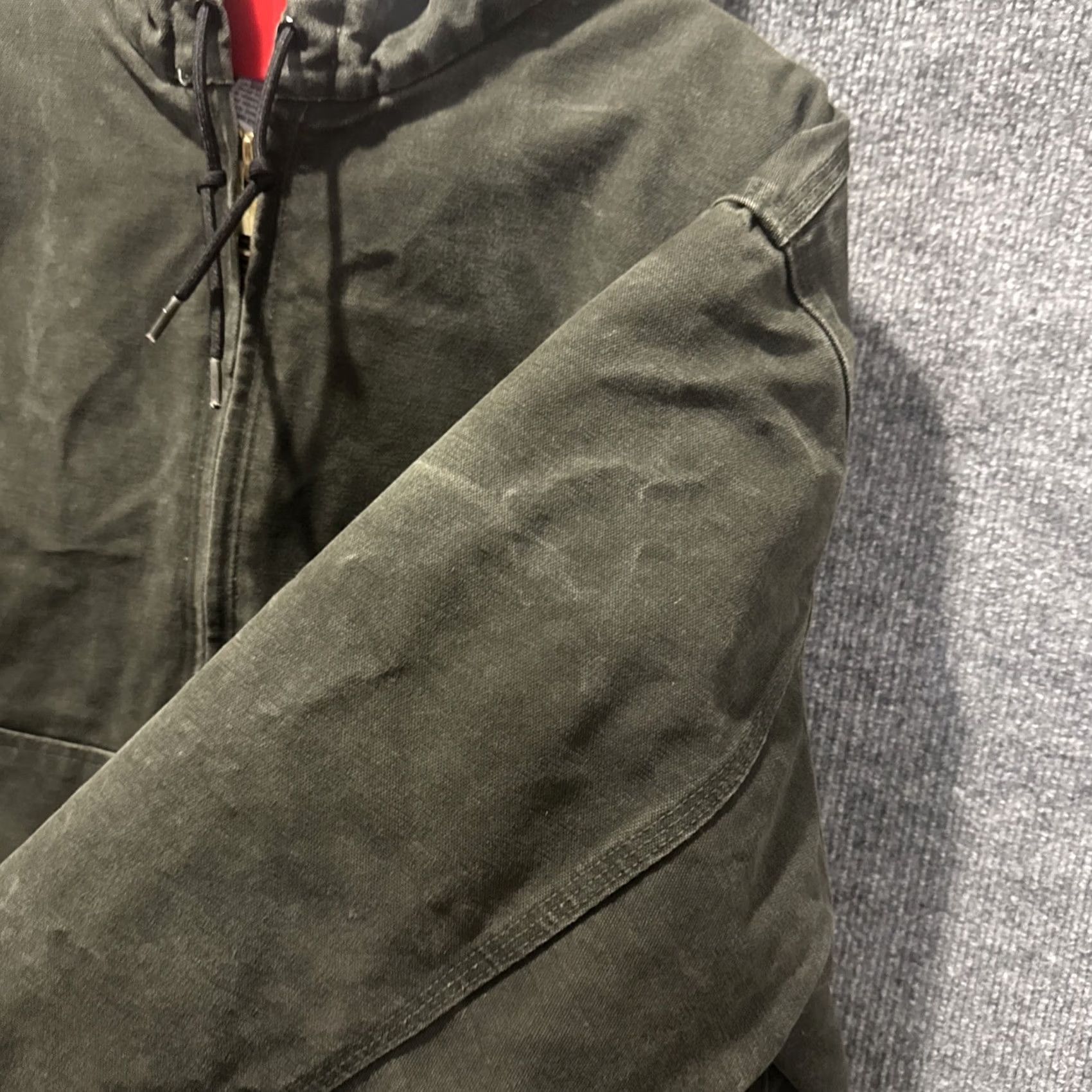 Carhartt VINTAGE Carhartt Quilted Hooded Active Jacket Green Moss J130 MOS Men’s XL Bomber Jacket Mens Green Quilted Hooded Active Jacket Size US XL / EU 56 / 4 - 5 Thumbnail
