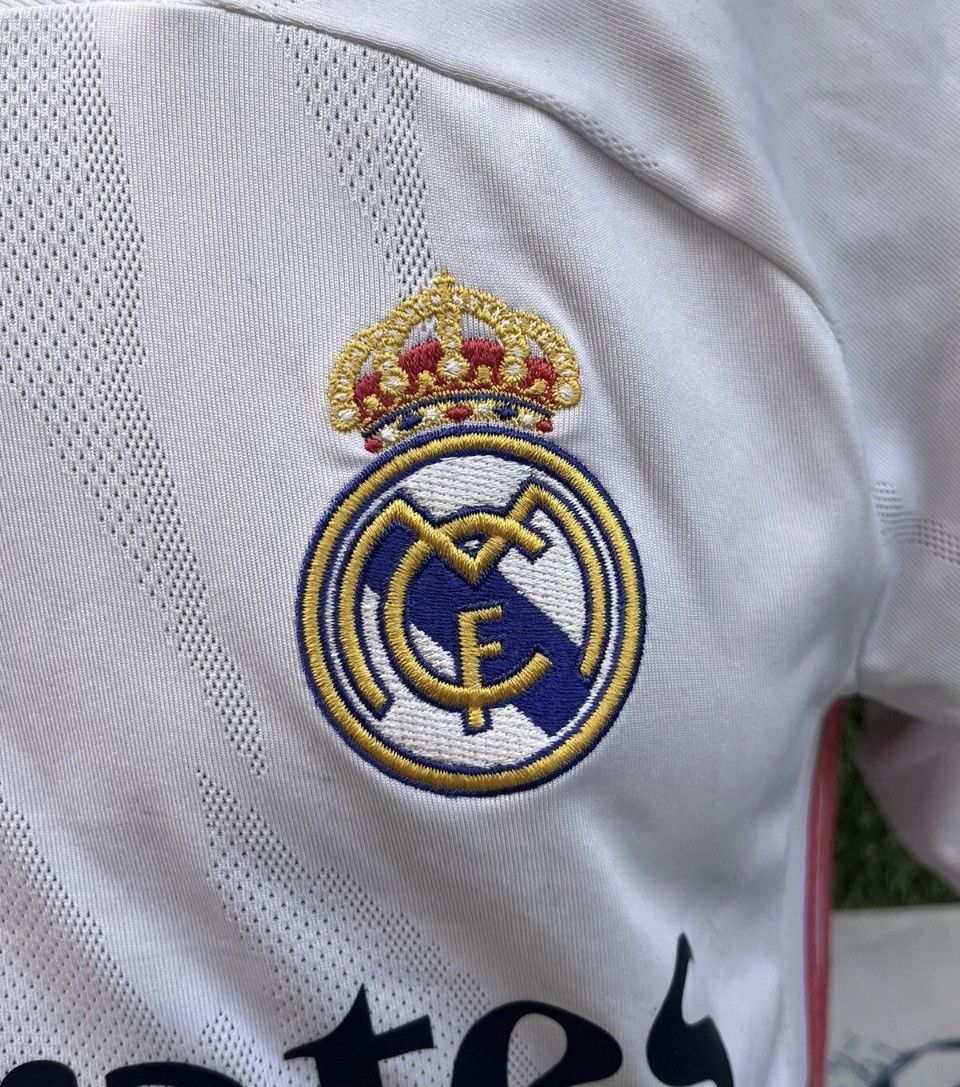 Adidas Casemiro jersey real madrid Size US S / EU 44-46 / 1 - 7 Thumbnail