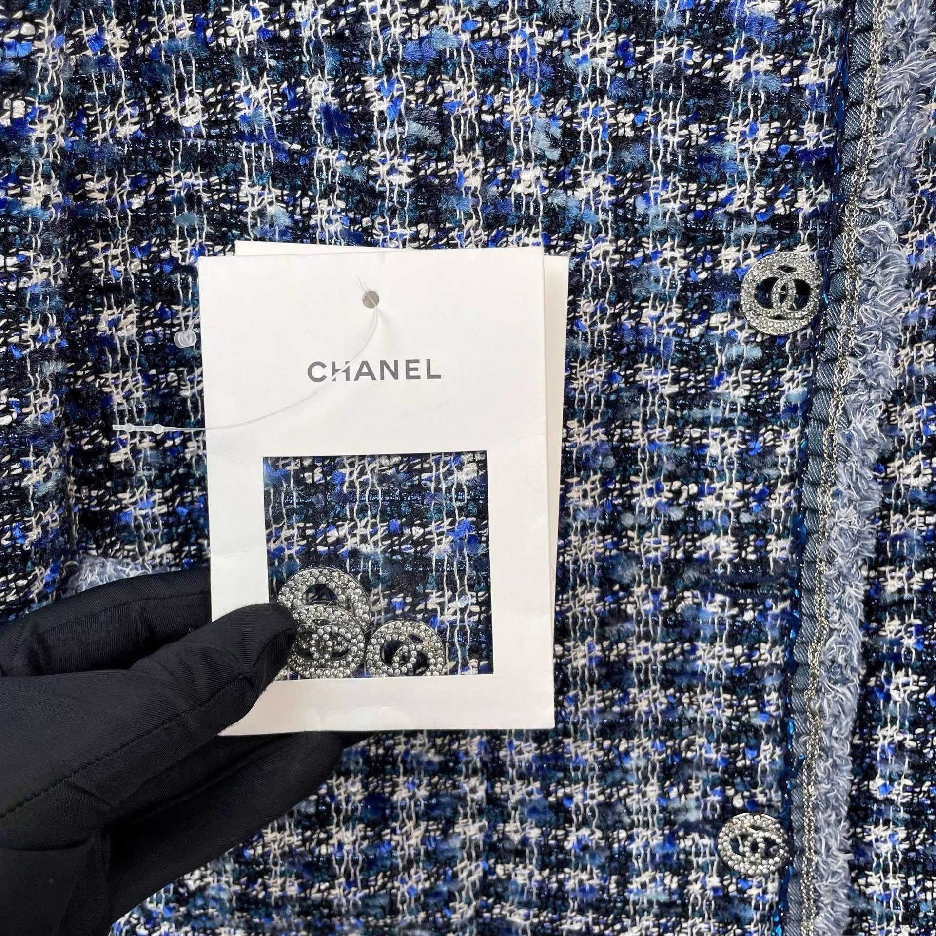 Chanel Chanel Blue Woven Stand Collar Crystal Button Coat Size 34 Size XS / US 0-2 / IT 36-38 - 2 Thumbnail