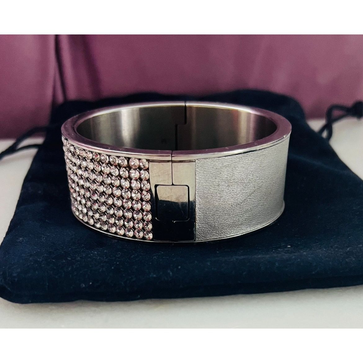 Swarovski NWT Swarovski Intervalle signed crystal bangle Medium Size ONE SIZE - 8 Thumbnail