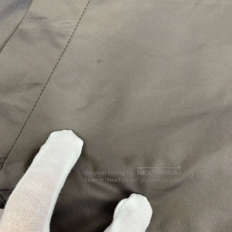 Louis Vuitton Louis Vuitton Grey-brown logo laser letter hooded zip-up l Size US S / EU 44-46 / 1 - 9 Thumbnail