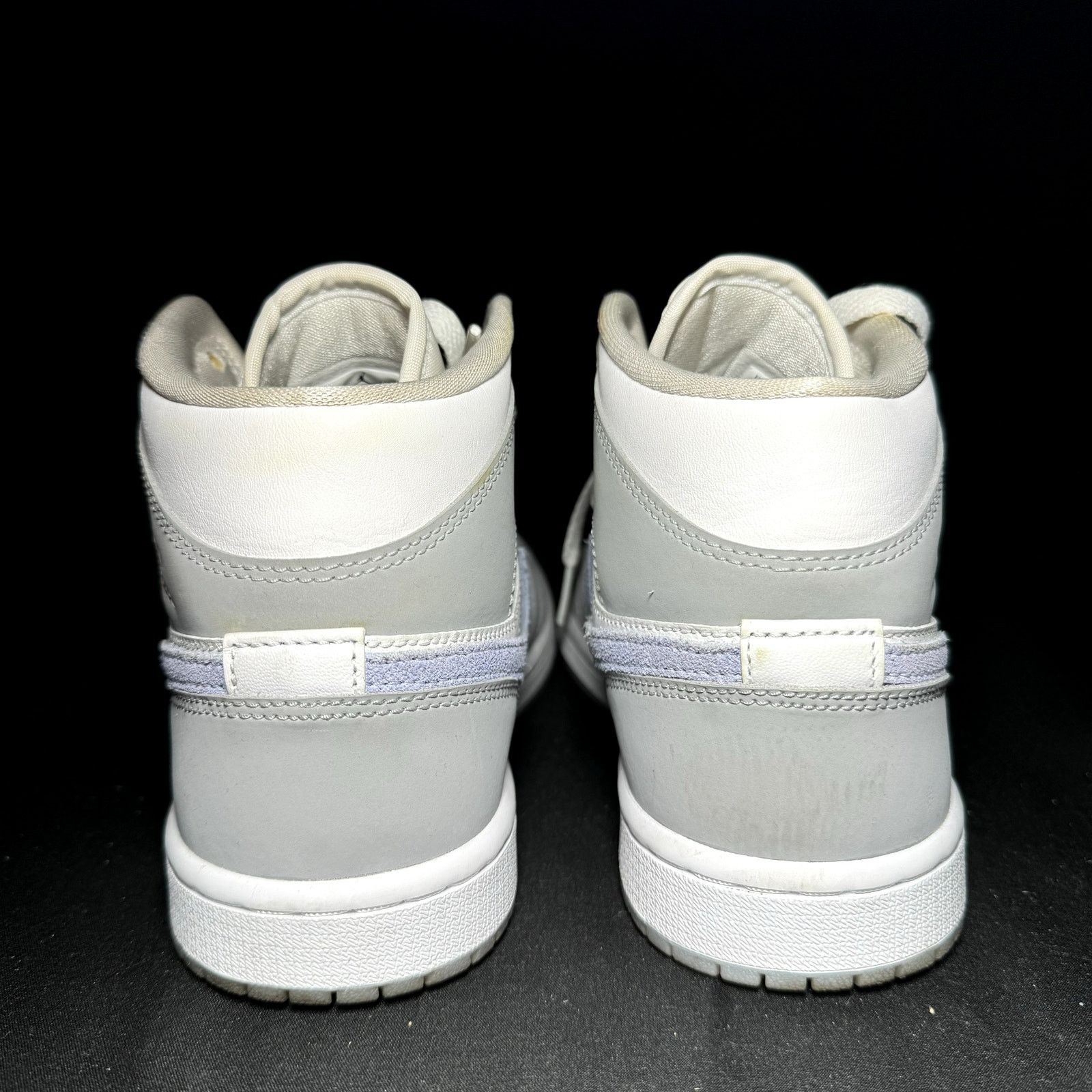 Jordan Brand × Nike Wmns Nike Air Jordan 1 Mid Wolf Grey Aluminum - Size 7 Size US 7 / IT 37 - 5 Thumbnail