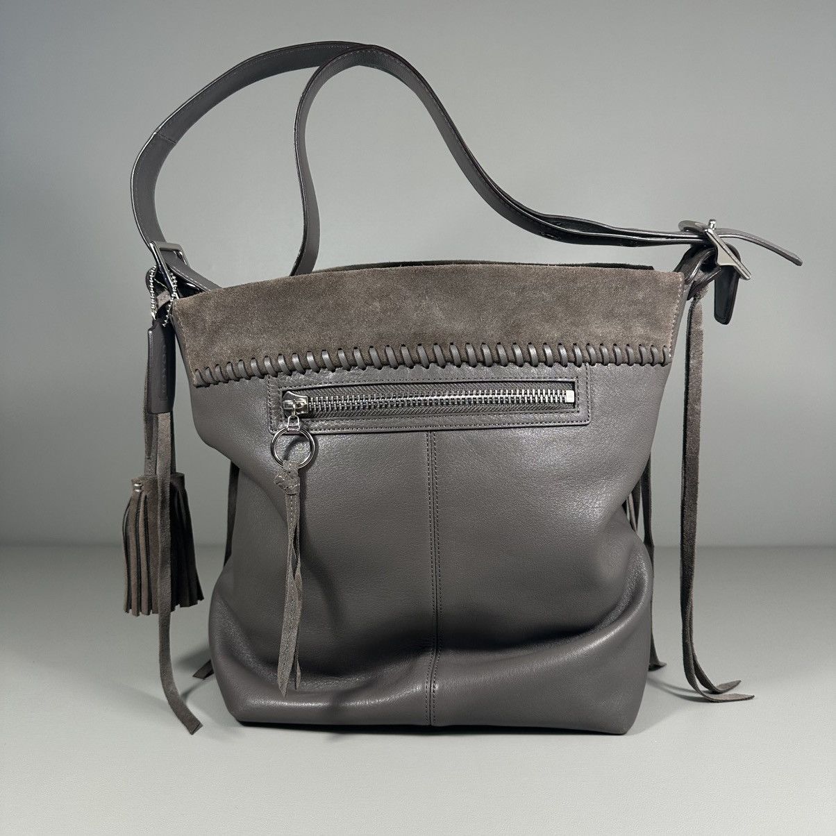 Coach COACH Fringe Trimmed Brownish Grey Leather Bucket Bag Size ONE SIZE - 5 Thumbnail