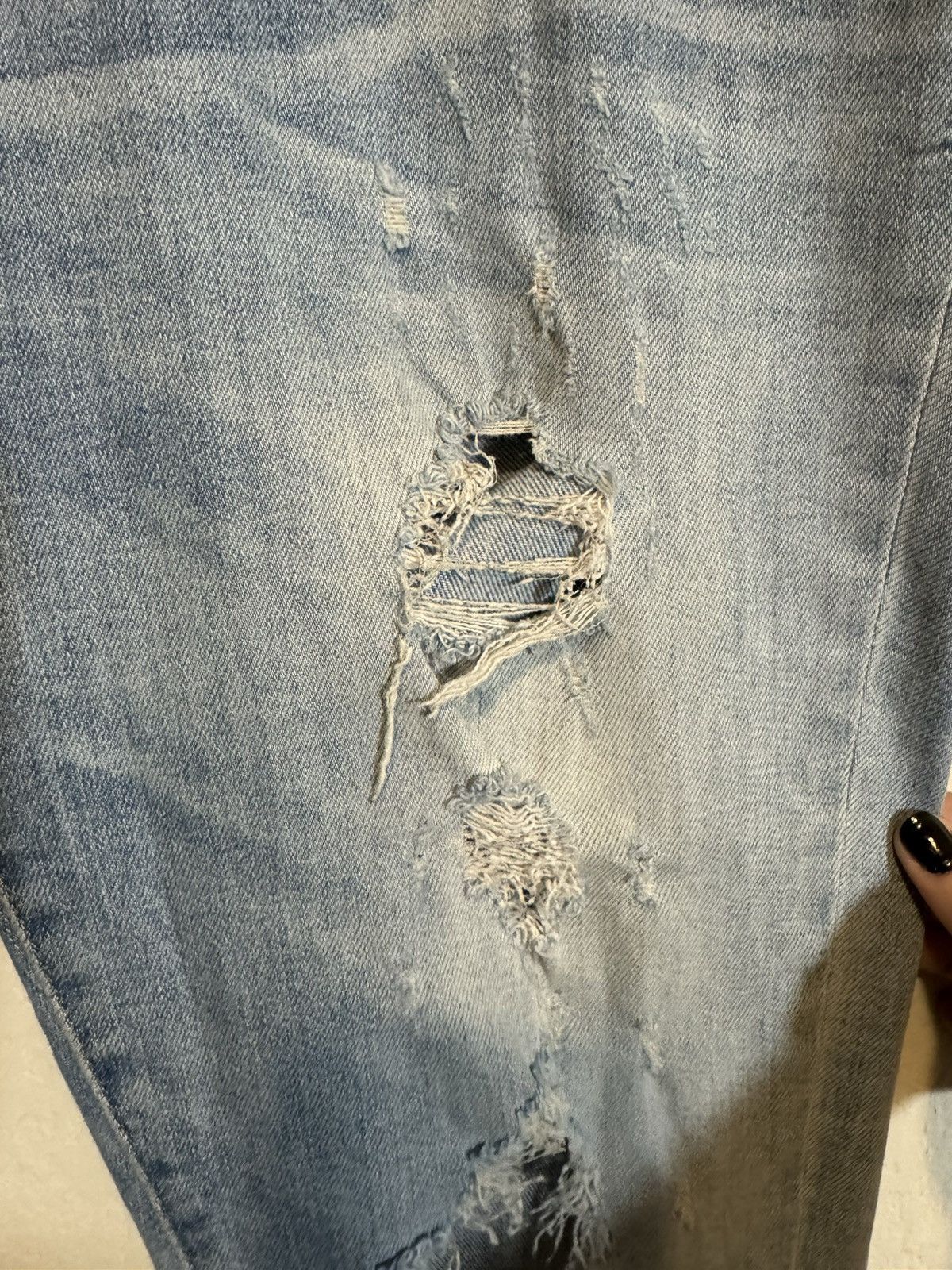Amiri EUC Amiri Distressed Denim Skinny Jeans Size US 36 / EU 52 - 6 Thumbnail