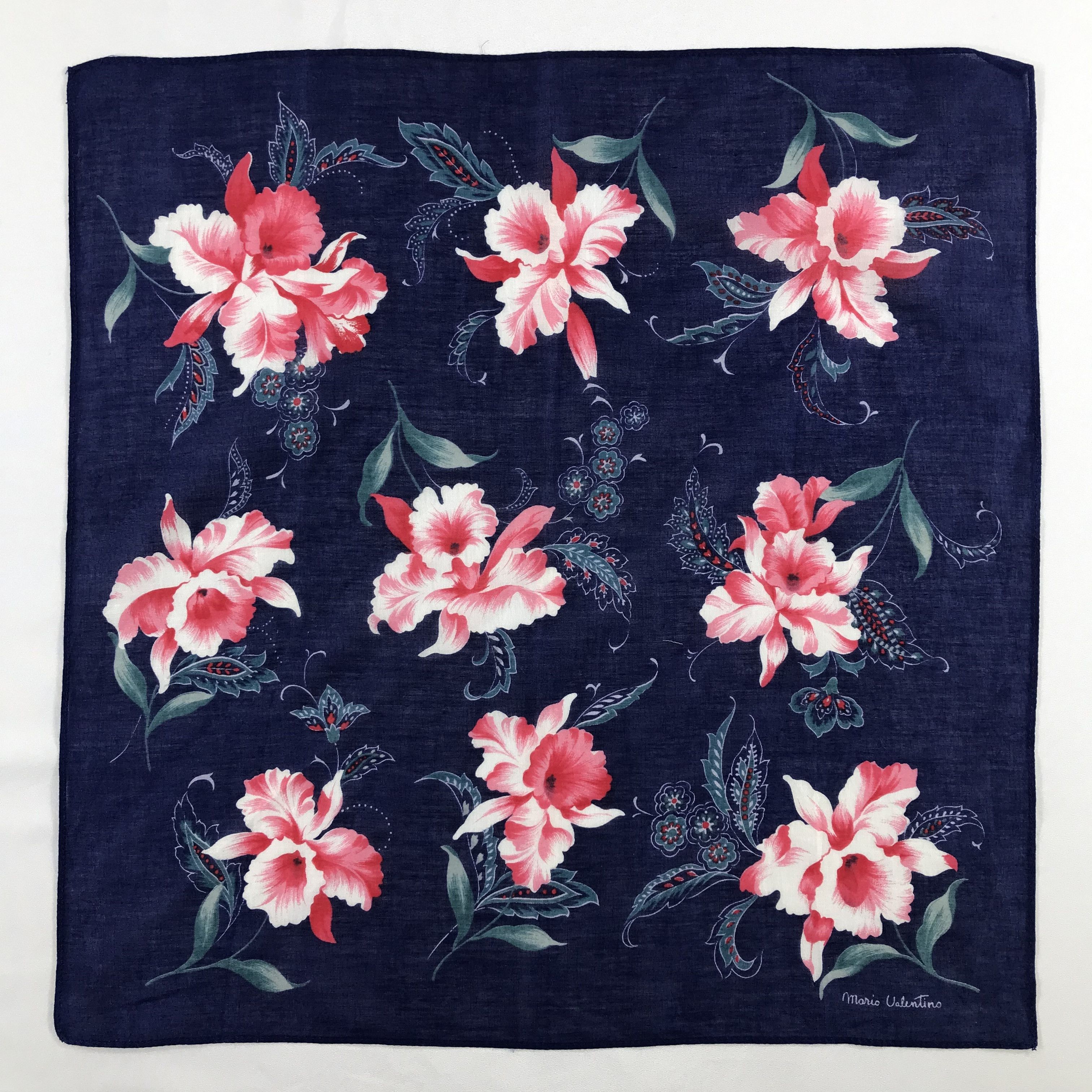 Mario Valentino × Vintage Mario Valentino Bandana / Handkerchief / Neckerchief - S2087 Size ONE SIZE - 1 Thumbnail
