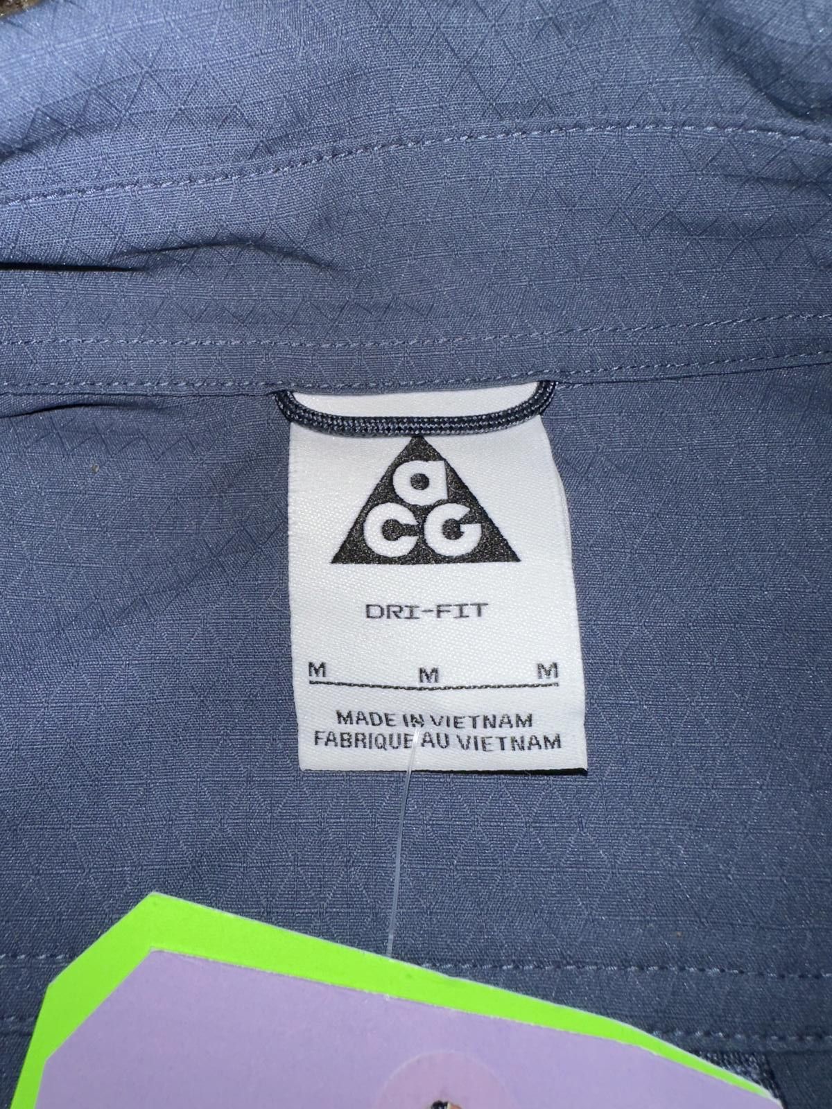 Nike Nike ACG Dri-FIT UV 'Devastation Trail' Men's Top Sample Size US M / EU 48-50 / 2 - 6 Thumbnail