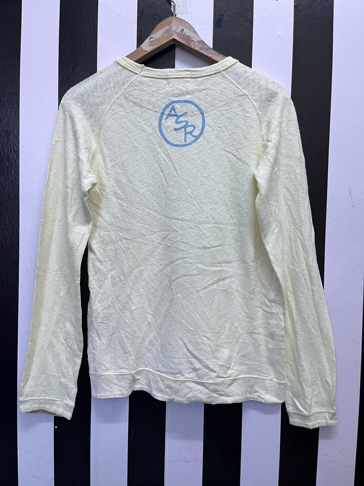 Designer Rabbits tourda europa long sleeve tshirt Size US S / EU 44-46 / 1 - 5 Thumbnail