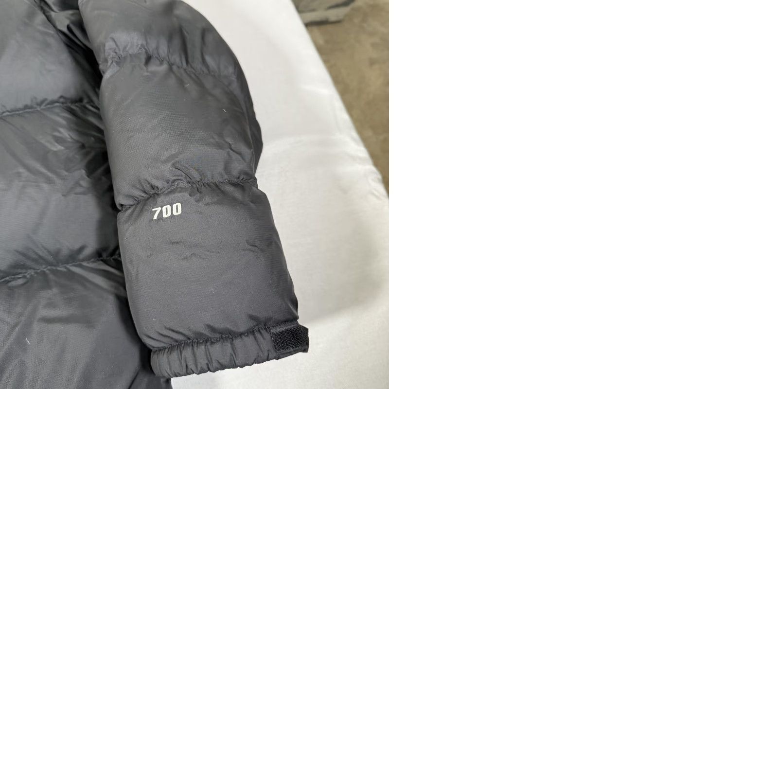 The North Face VINTAGE The North Face Nuptse 700 Down Puffer Jacket Mens XL Black Zip Full Zip Stand-Up Collar Quilted Pockets Outdoor Hiking Winter Casual Size US XL / EU 56 / 4 - 10 Thumbnail