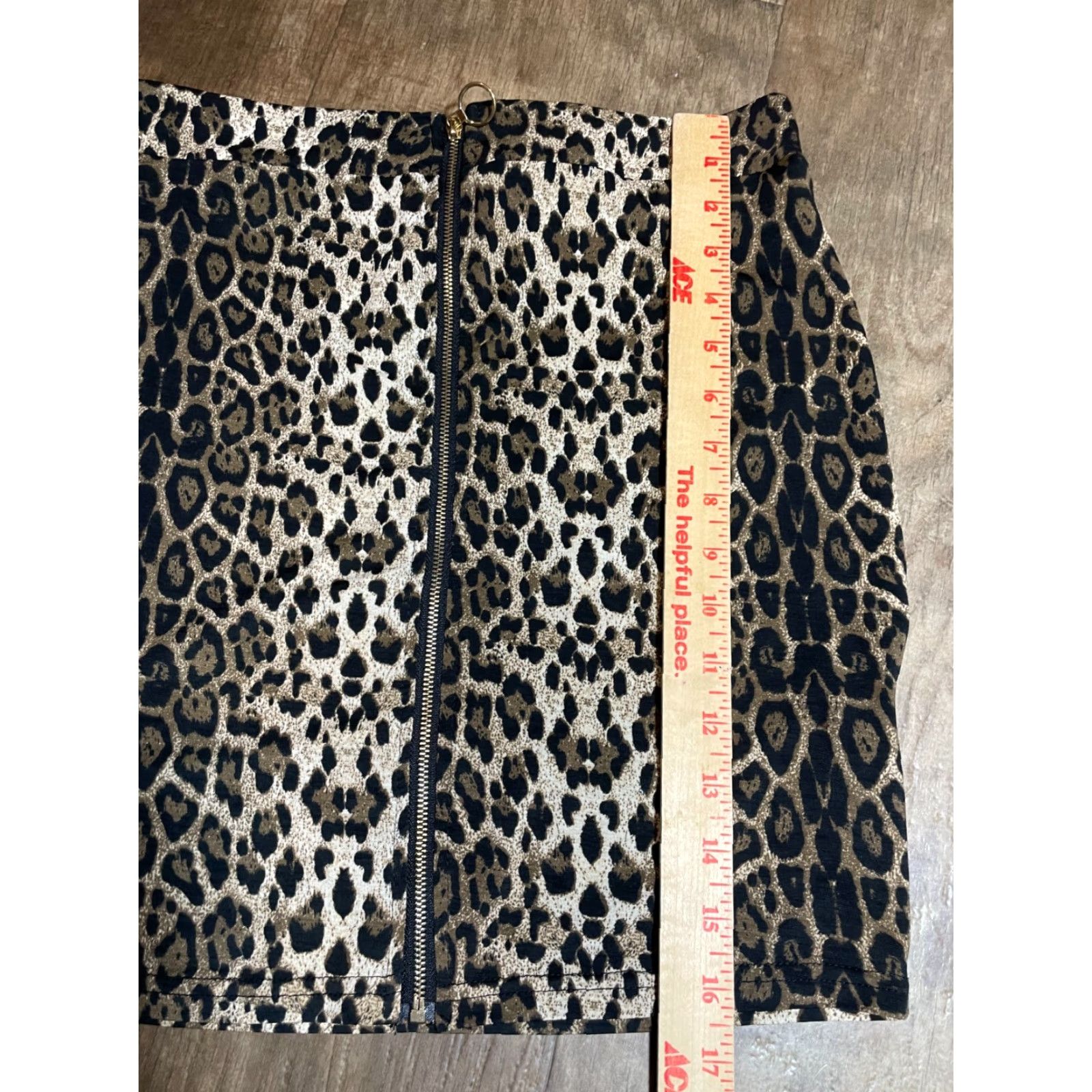 Fashion Nova Fashion Nova Skirt Womens Medium M Brown Animal Cheetah Print Brown Elastic Zip Short Mini Casual Party/Cocktail Womens Size 32" / US 10 / IT 46 - 2 Thumbnail