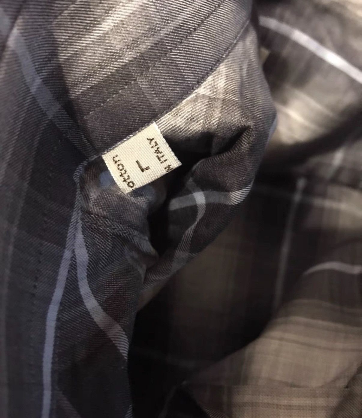 Brioni Brioni Shirt — A brand new size L from Brioni. Size US L / EU 52-54 / 3 - 6 Thumbnail