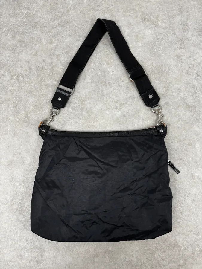 Dolce & Gabbana 2000s Dolce & Gabbana Black Multi-Pocket Nylon Crossbody Bag Size ONE SIZE - 4 Thumbnail