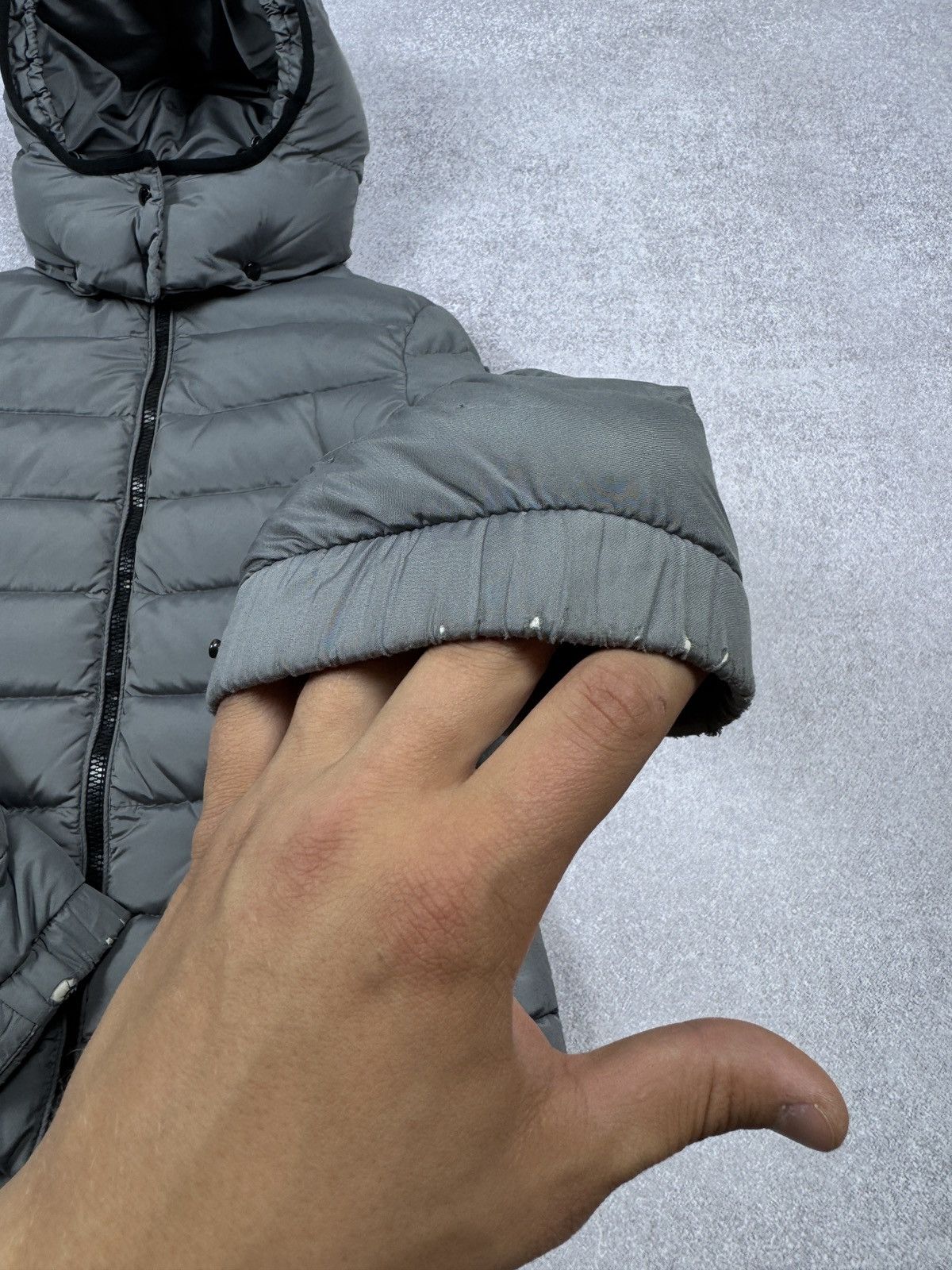 Moncler Women`s Moncler Bea Guibbotto Gray Puffer Jacket Size 0 / S Size XS / US 0-2 / IT 36-38 - 10 Thumbnail