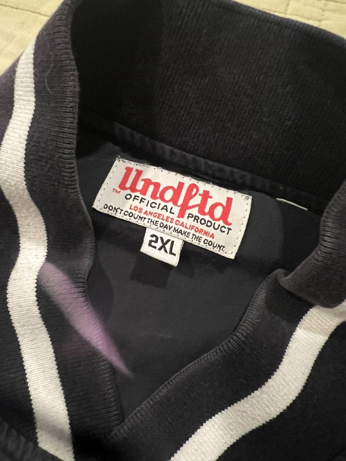 Undefeated Vintage undefeated bomber Size US XL / EU 56 / 4 - 4 Thumbnail