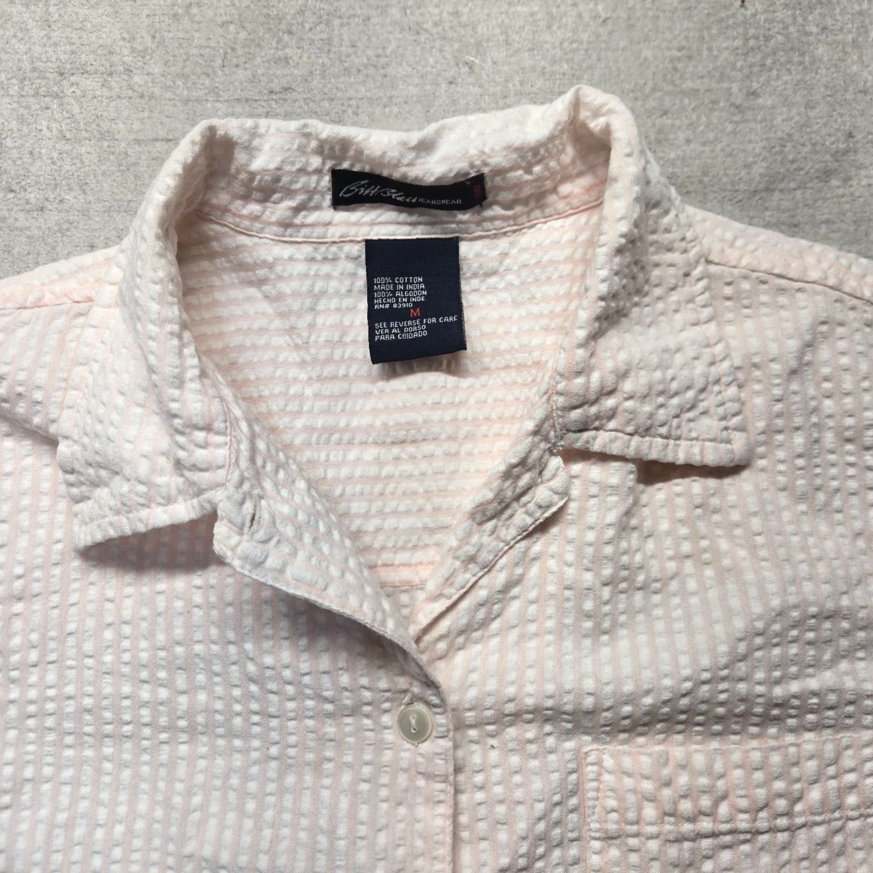 Bill Blass VINTAGE Bill Blass Jeanswear Shirt Womens Size M Pink Short Sleeve Button-Up Adult Womens Shirt Pink Bill Blass 90s Size M / US 6-8 / IT 42-44 - 2 Thumbnail