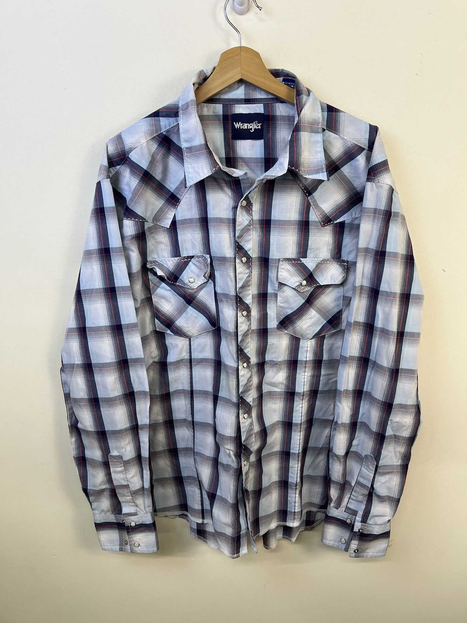 Flannel Vintage Western Shirt Wrangler Blue Check Lightweight Pearl Snap Rodeo Shirt Size XXL Size US XXL / EU 58 / 5 - 1 Thumbnail