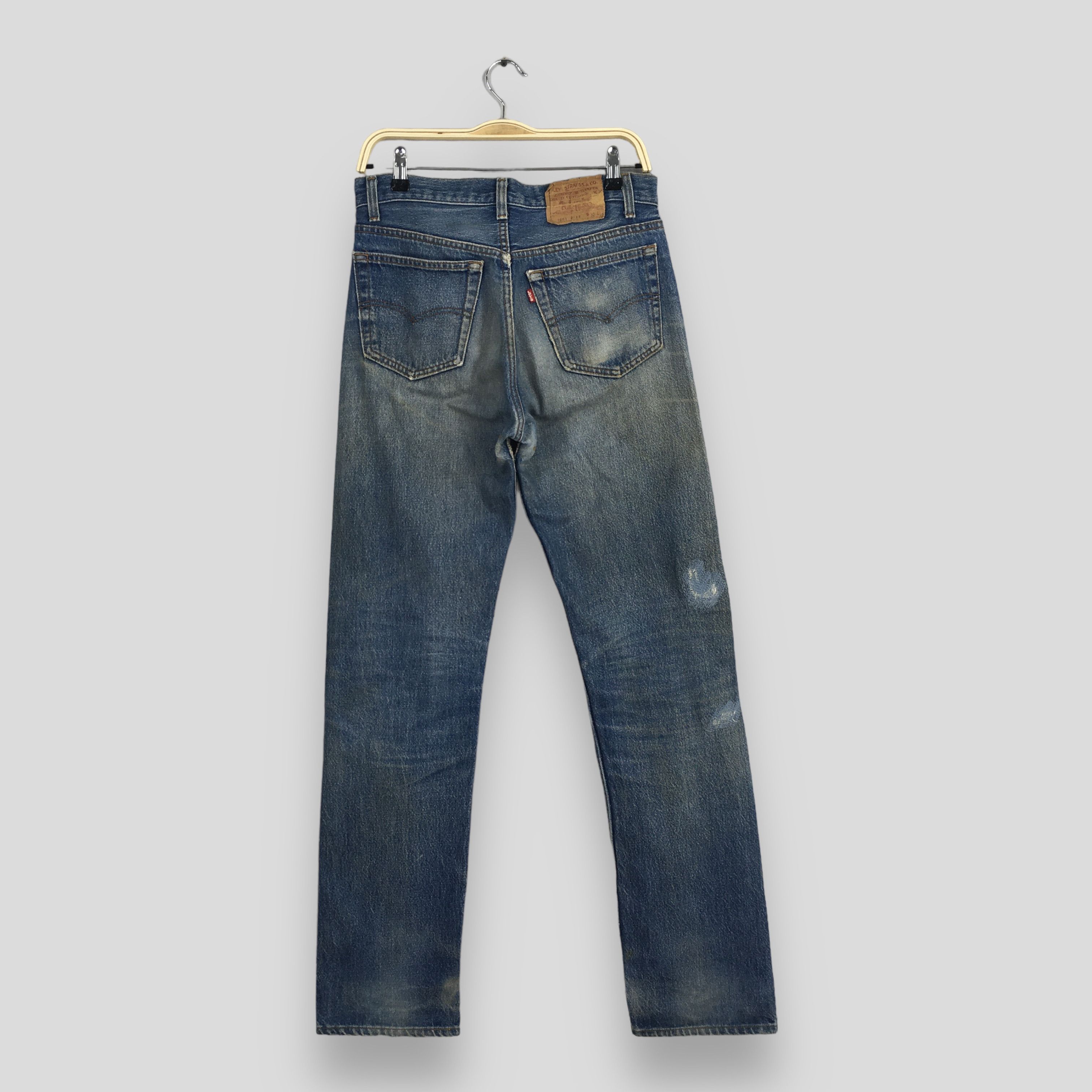 Levi's Size 29x33 Vintage 80s Levi's 501 Faded Blue Jeans S930 Size US 29 - 8 Thumbnail