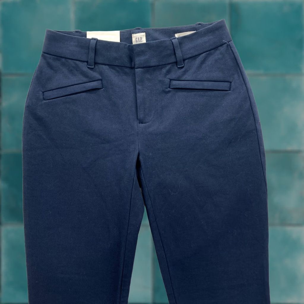Gap Gap Women's Navy Blue Curvy Skinny Ankle Pants Stretch Low Rise NWT 00 Size 26 Inseam 27 Regular Pants Mens Womens Girls Size 26" / US 2 / IT 38 - 1 Thumbnail
