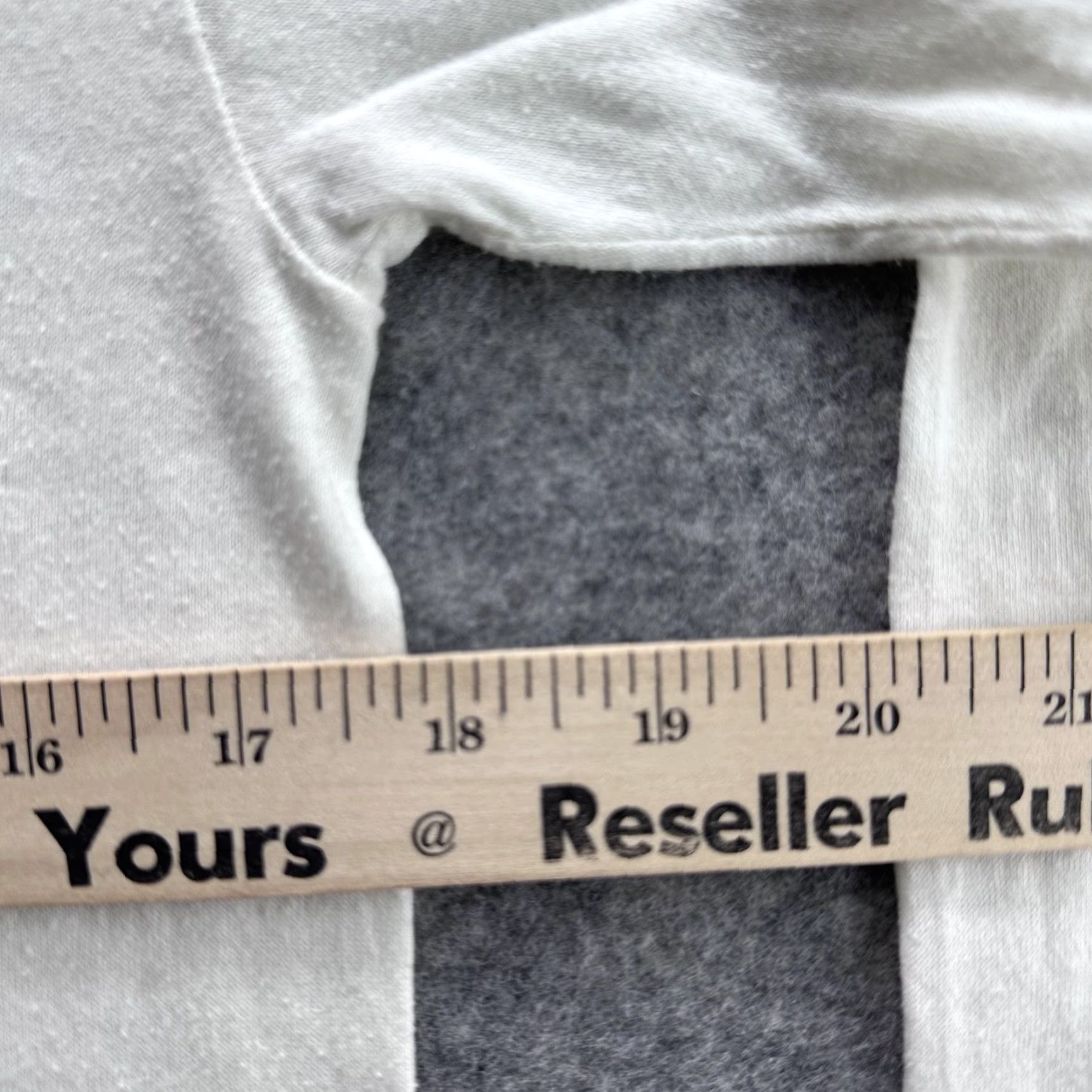 Russell Athletic VINTAGE Russell Athletic McAuley Track Attack Long Sleeve Shirt Mens Medium Ivory 80s Sports Size US M / EU 48-50 / 2 - 5 Thumbnail